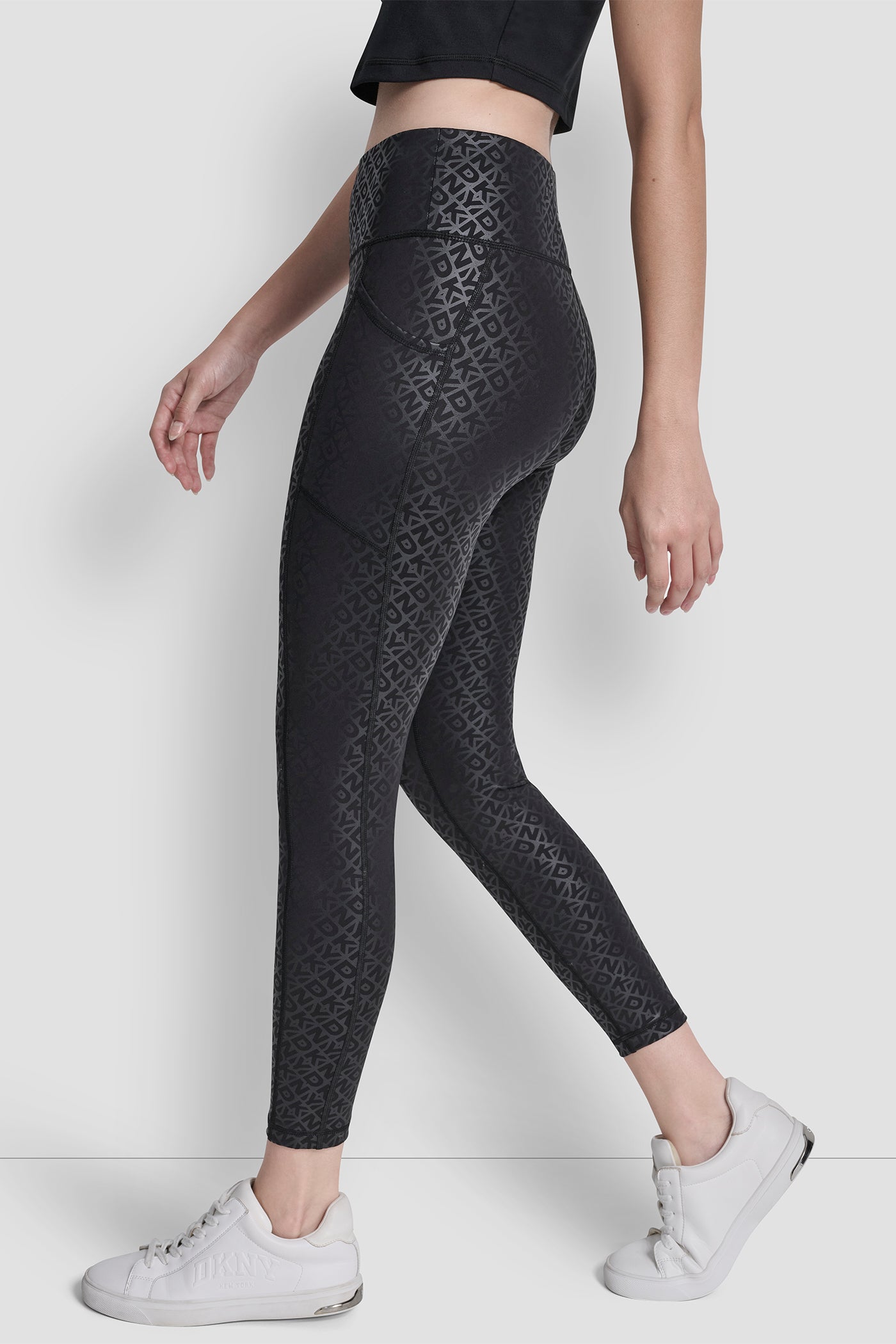 Black HIGH WAIST 7/8 PRINTED LEGGING WITH POCKETS, BACK VIEW | Leggings