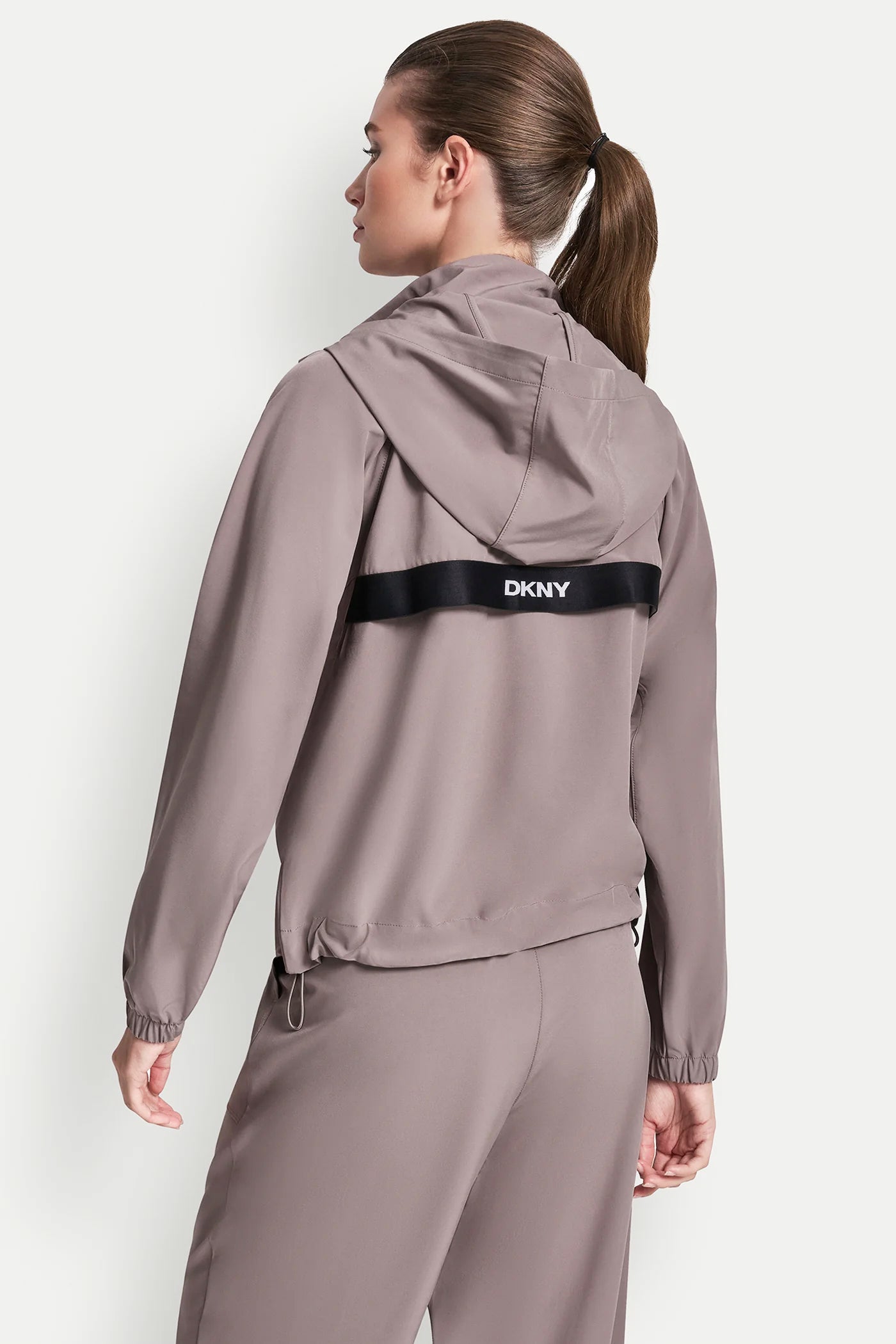 LOGO HOODED SHORT JACKET VIEW 3 | SALE