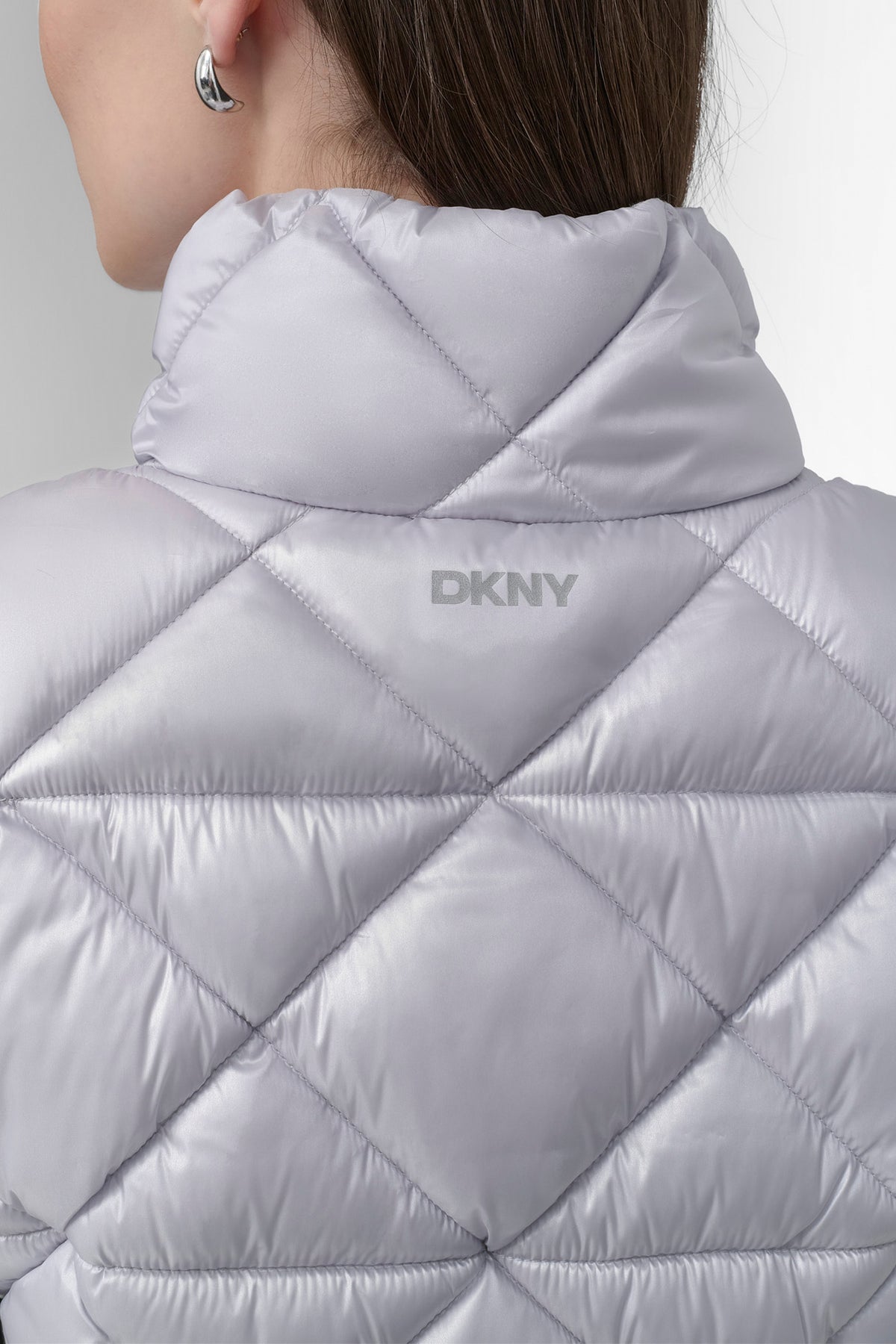 NOVELTY CROPPED DIAMOND QUILT VEST VIEW 2