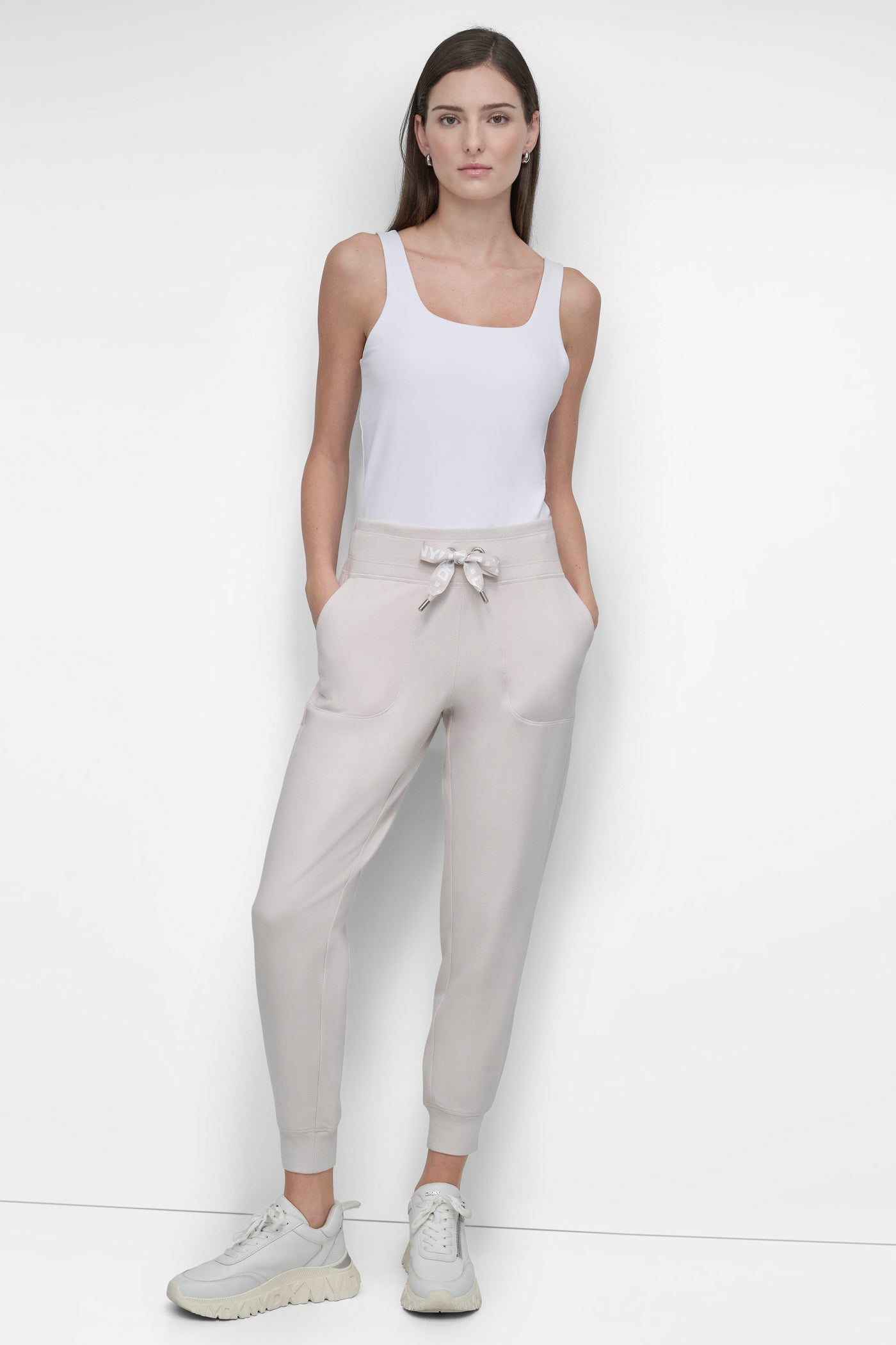 HIGH-RISE LOGO DRAWSTRING JOGGER VIEW 5