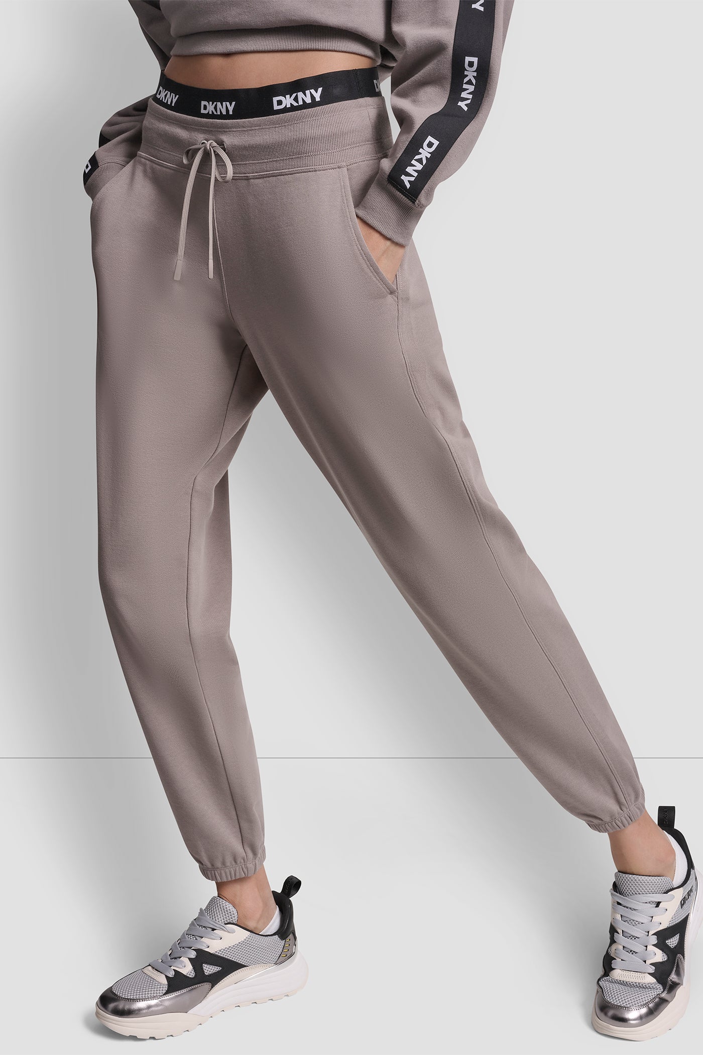 HIGH RISE JOGGER WITH LOGO ELASTIC WAIST VIEW 6 | All Products