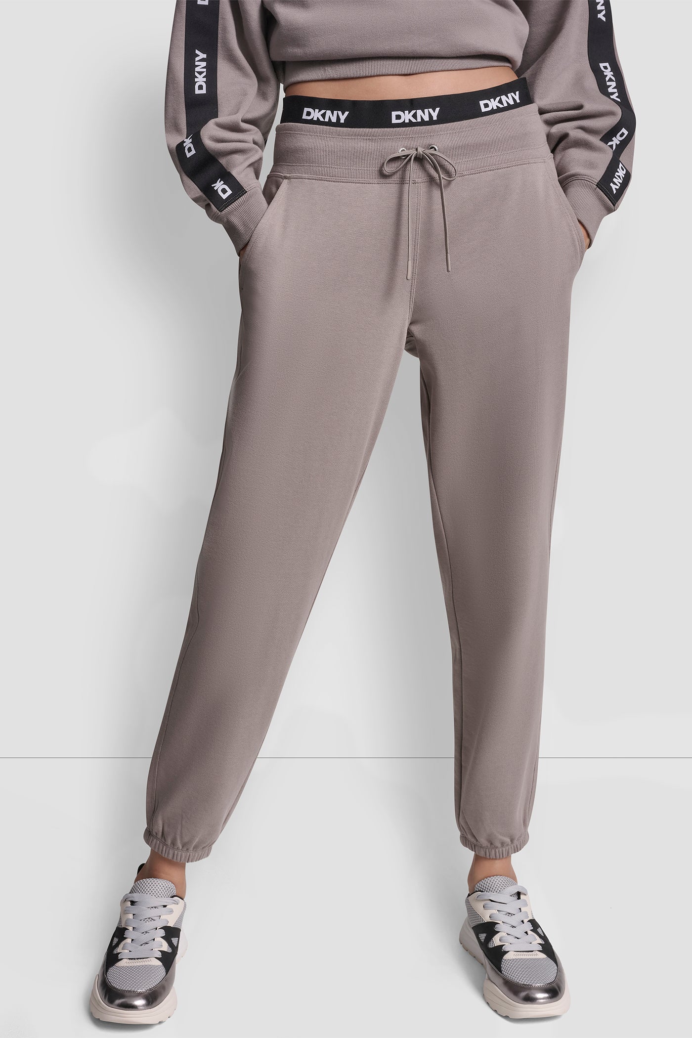 HIGH RISE JOGGER WITH LOGO ELASTIC WAIST VIEW 3 | All Products