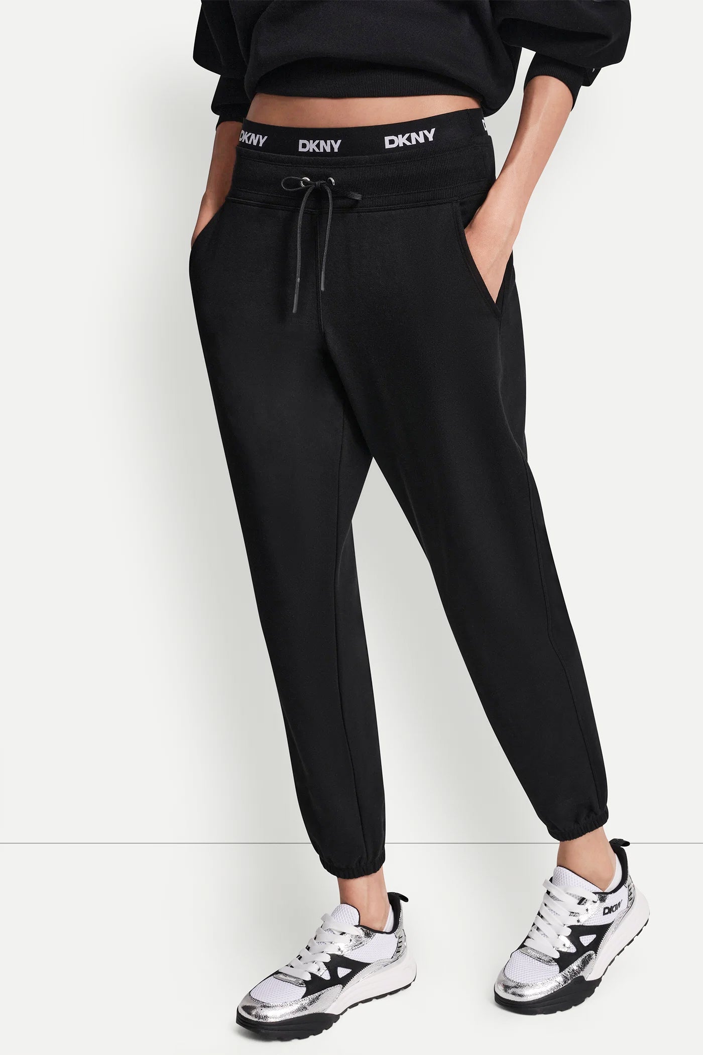 HIGH-RISE LOGO WAIST SLIM JOGGER VIEW 4 | SALE