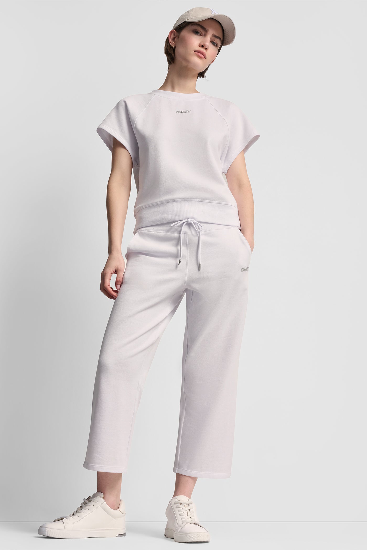 METALLIC BUBBLE LOGO SHORT SLEEVE PULLOVER VIEW 4 | Under $75