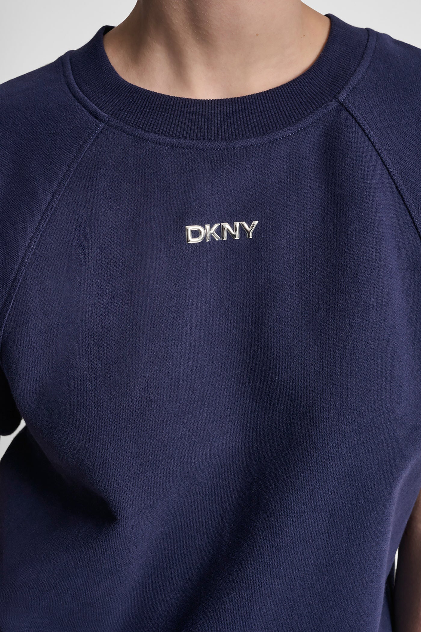 Peacoat METALLIC BUBBLE LOGO SHORT SLEEVE PULLOVER, VIEW 2 | MUST-HAVES