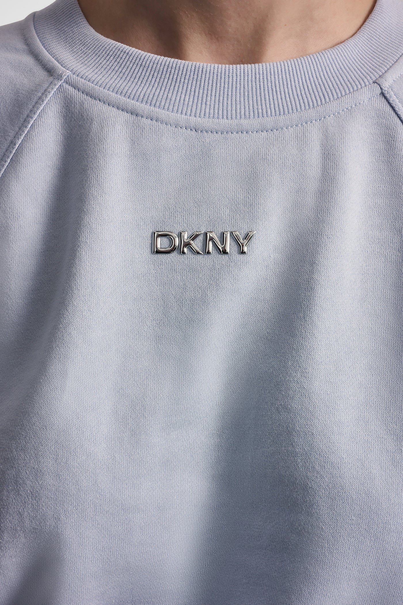 Frost Blue METALLIC BUBBLE LOGO SHORT SLEEVE PULLOVER, VIEW 2 | MUST-HAVES