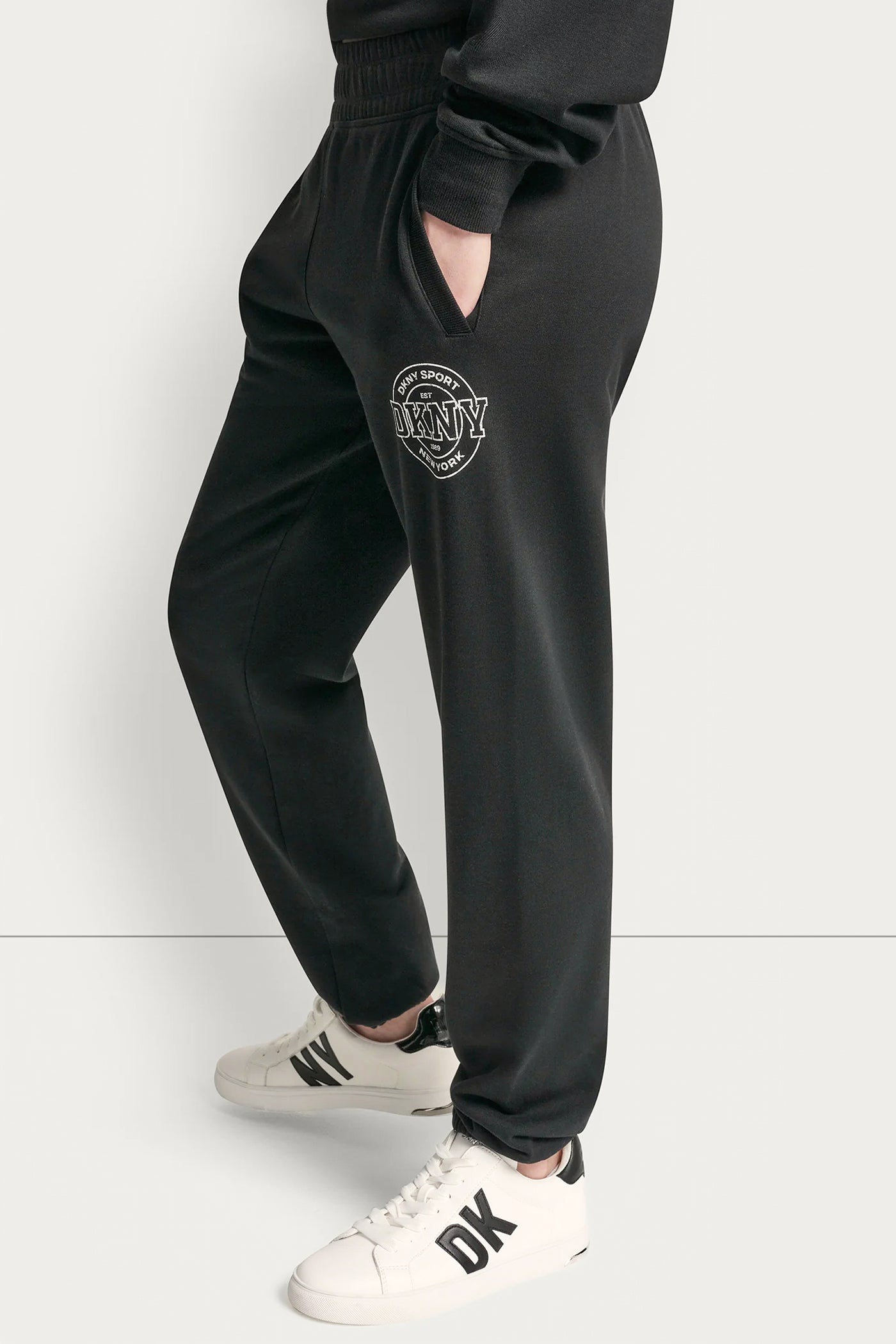 Black COLLEGIATE MEDALLION HIGH-RISE LOGO RELAXED JOGGER, VIEW 1 | Sport Essentials