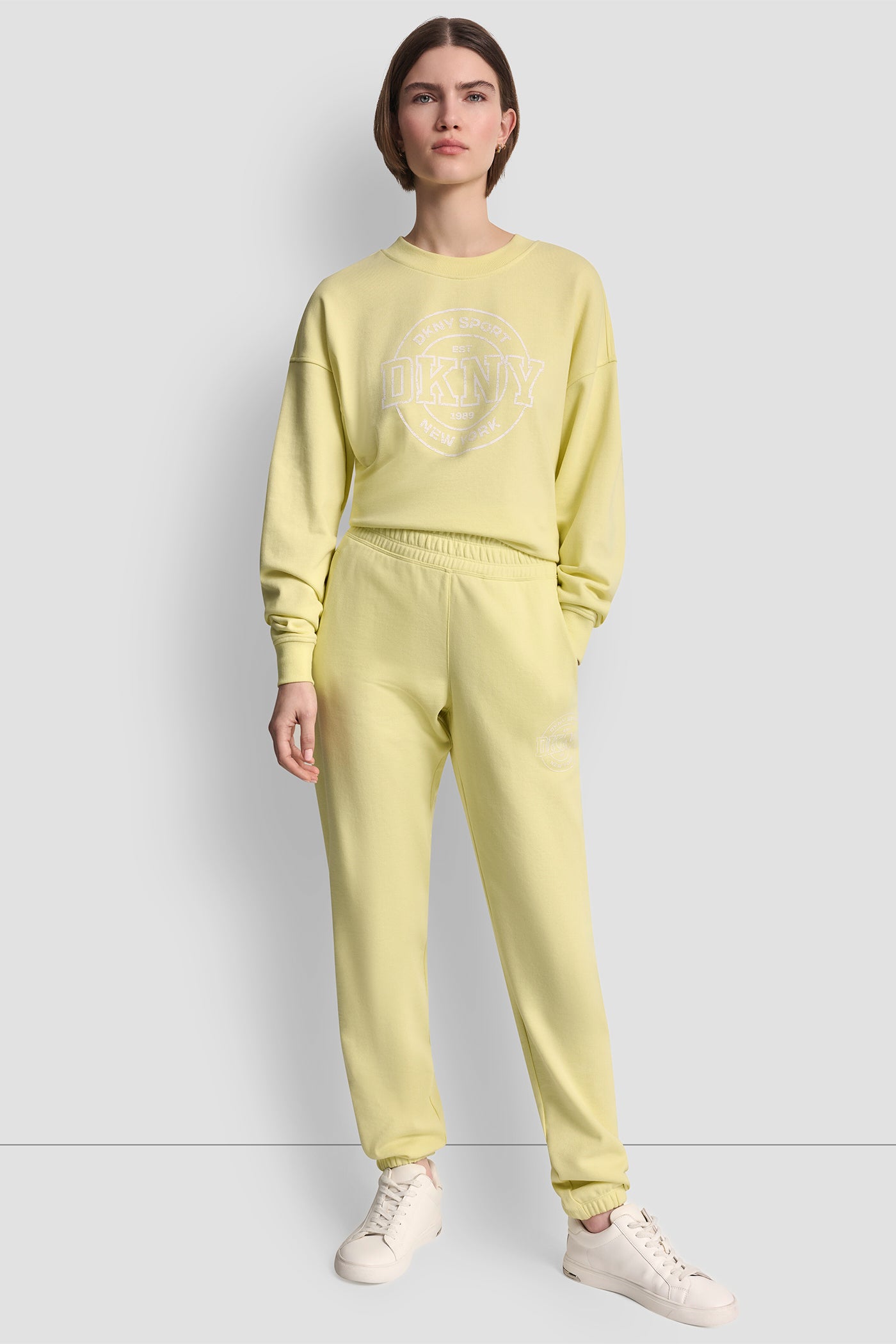 Lemon Light HIGH-RISE LOGO RELAXED JOGGER, VIEW 1 | Sport Essentials