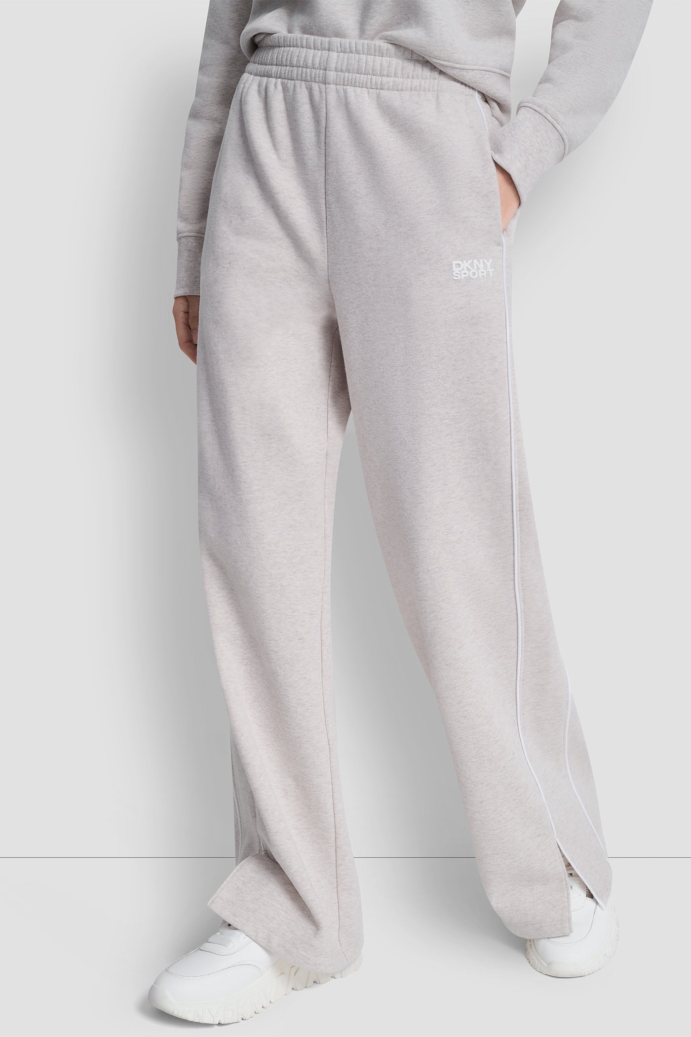 Cortado Heather/White HD LOGO TRACK PANT WITH POCKETS, VIEW 2 | All Products
