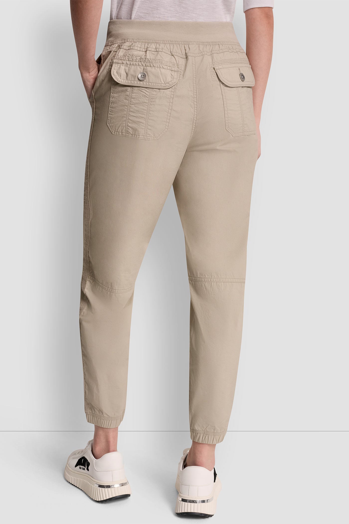 HIGH-RISE SLIM UTILITY JOGGER VIEW 3 | Clothing