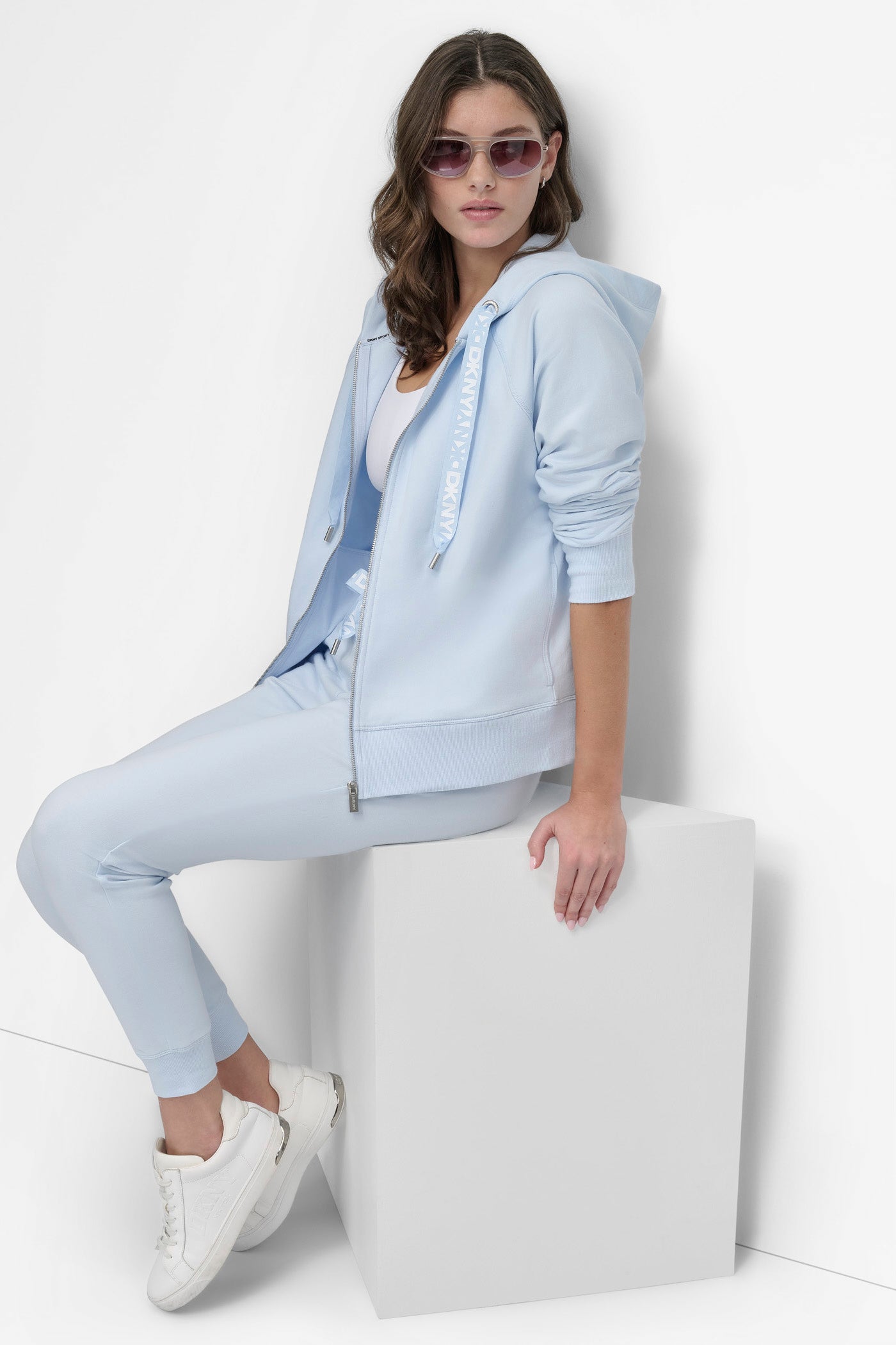 HIGH-RISE LOGO DRAWSTRING JOGGER VIEW 6 | Sport Essentials