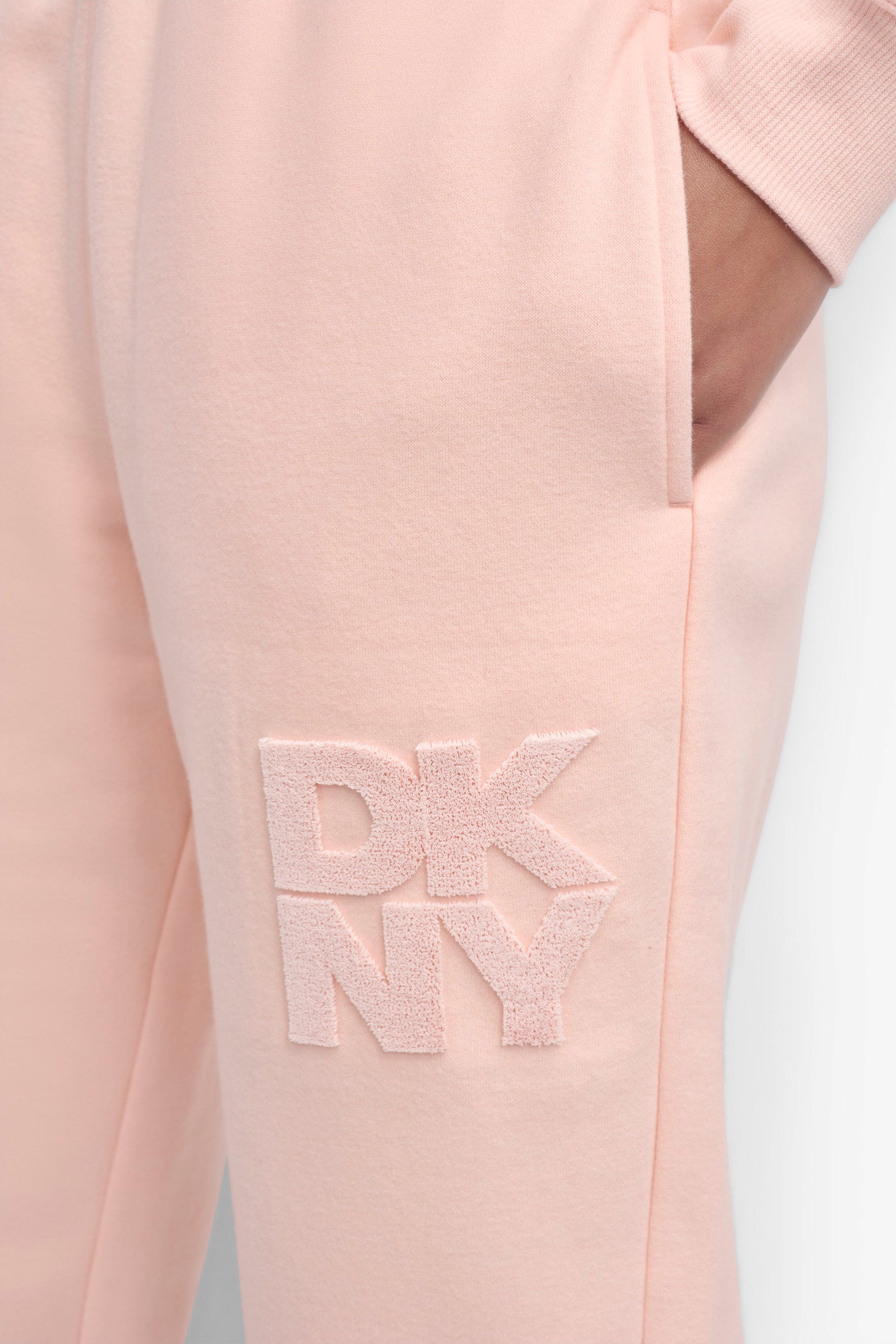 HIGH-RISE FLOCKED LOGO JOGGER VIEW 4