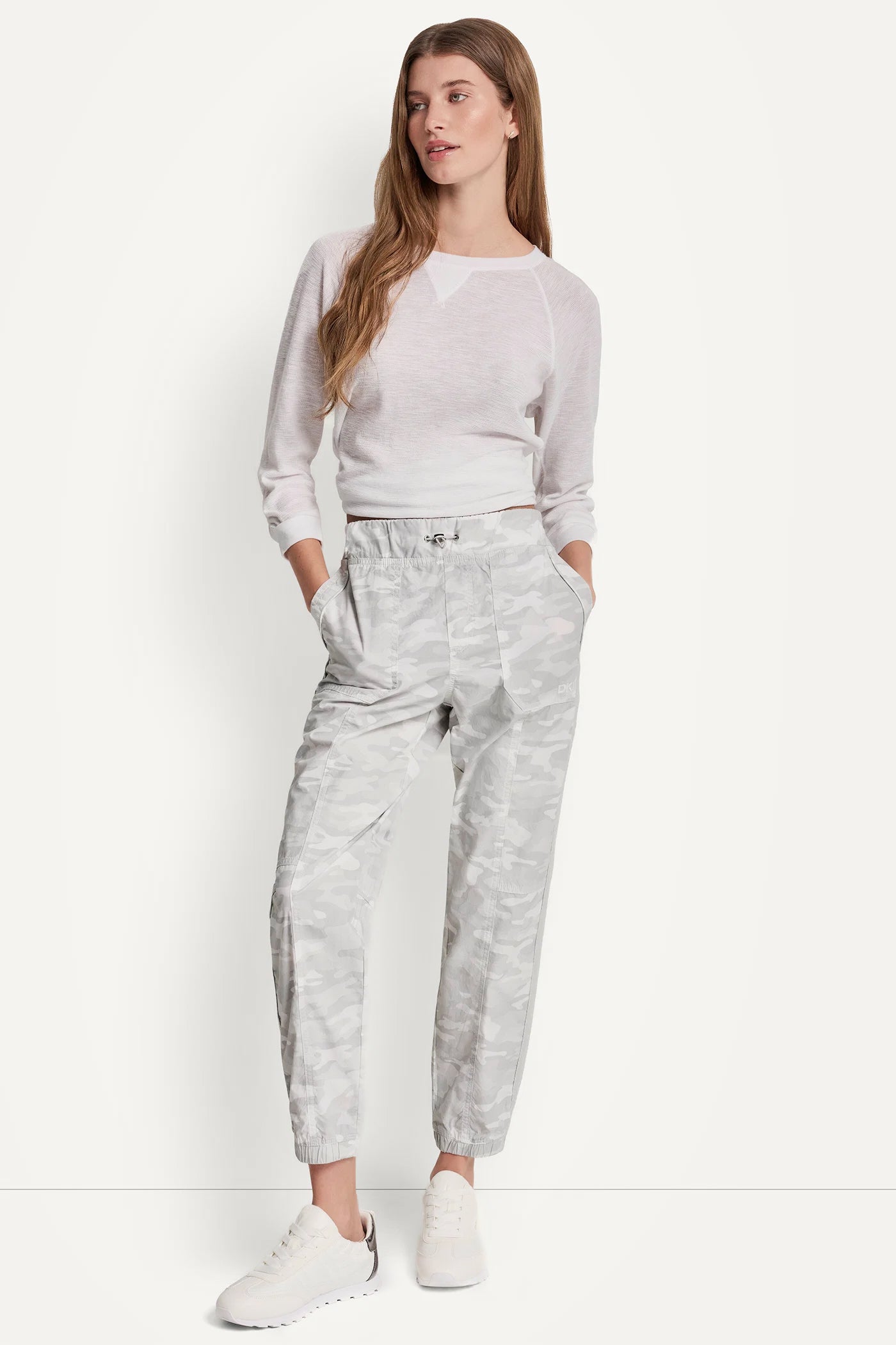 Camo Vapor Grey COTTON-POPLIN HIGH-RISE SLIM UTILITY JOGGER, VIEW 2 | MUST-HAVES