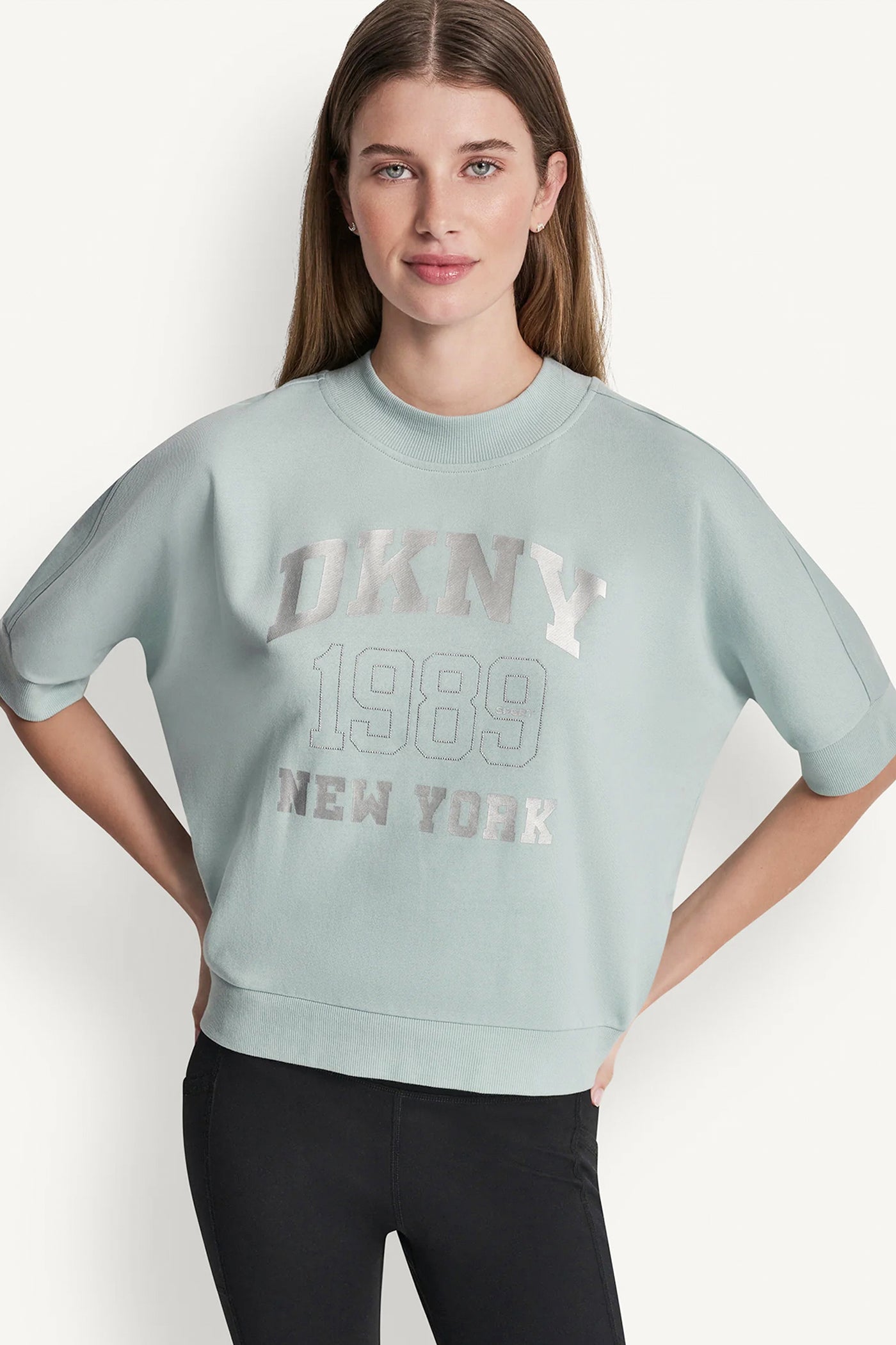 Mineral SHORT SLEEVE LOGO HIGH-LOW TEE, FRONT VIEW | Sweatshirts & Joggers