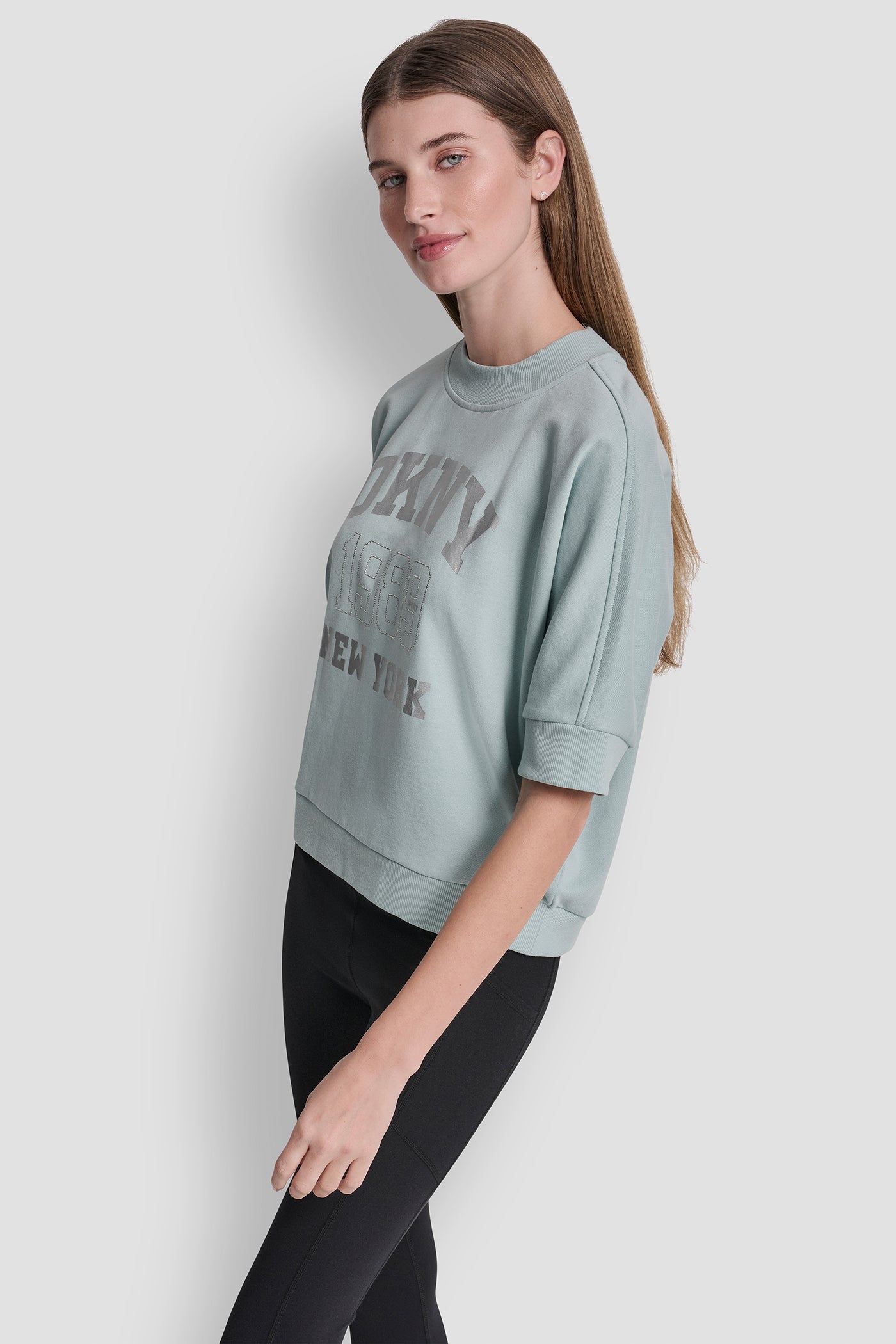 COTTON-BLEND TERRY SHORT SLEEVE LOGO HIGH-LOW TEE VIEW 4 | SPRING 2026