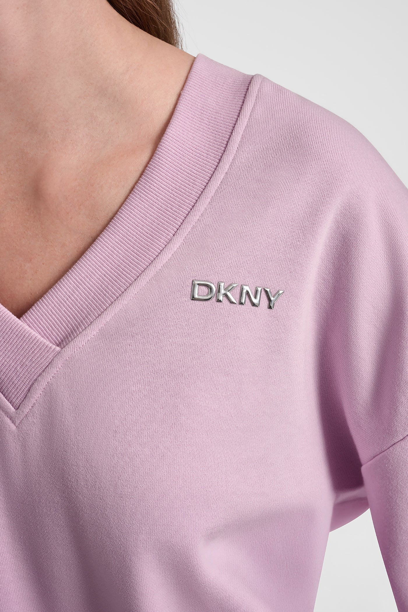 METALLIC LOGO SWEATSHIRT VIEW 6 | DKNY Sport