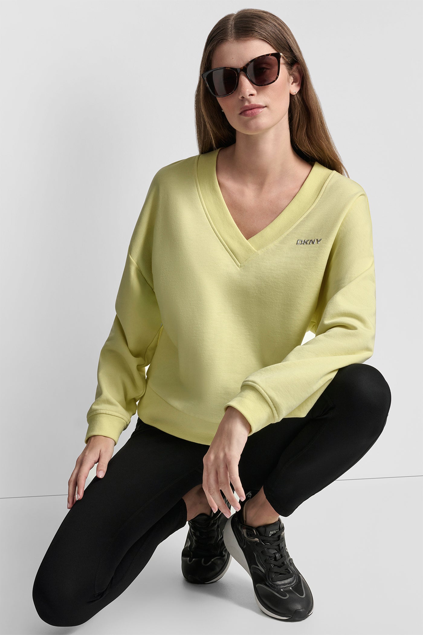 METALLIC LOGO SWEATSHIRT VIEW 6 | Sport Essentials