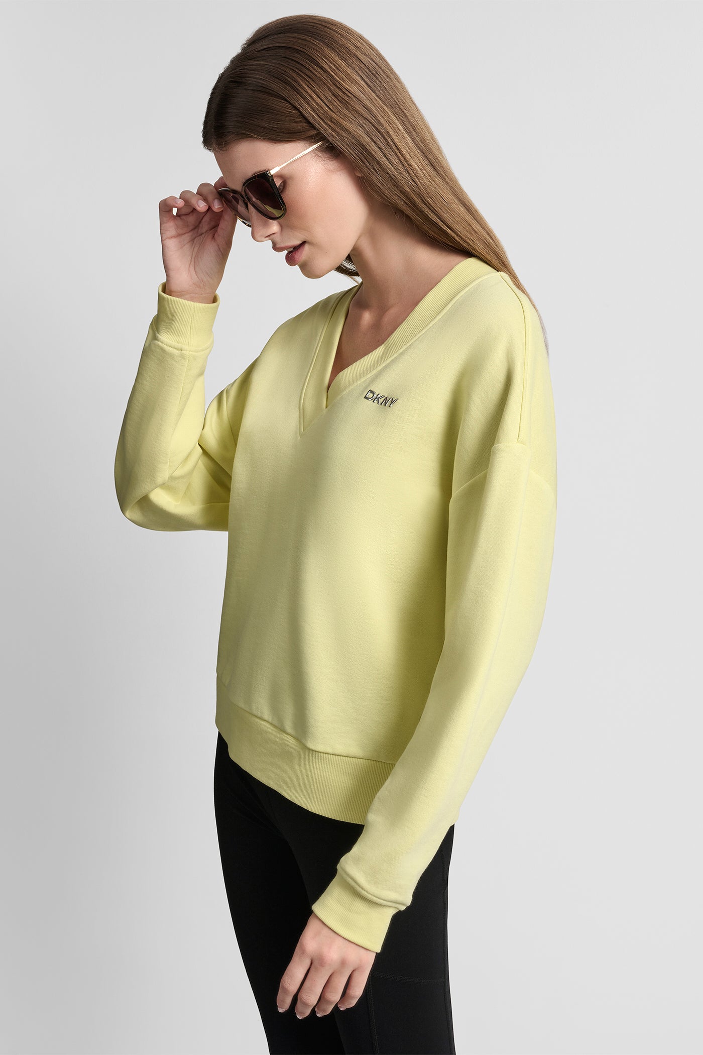 METALLIC LOGO SWEATSHIRT VIEW 3 | Sport Essentials