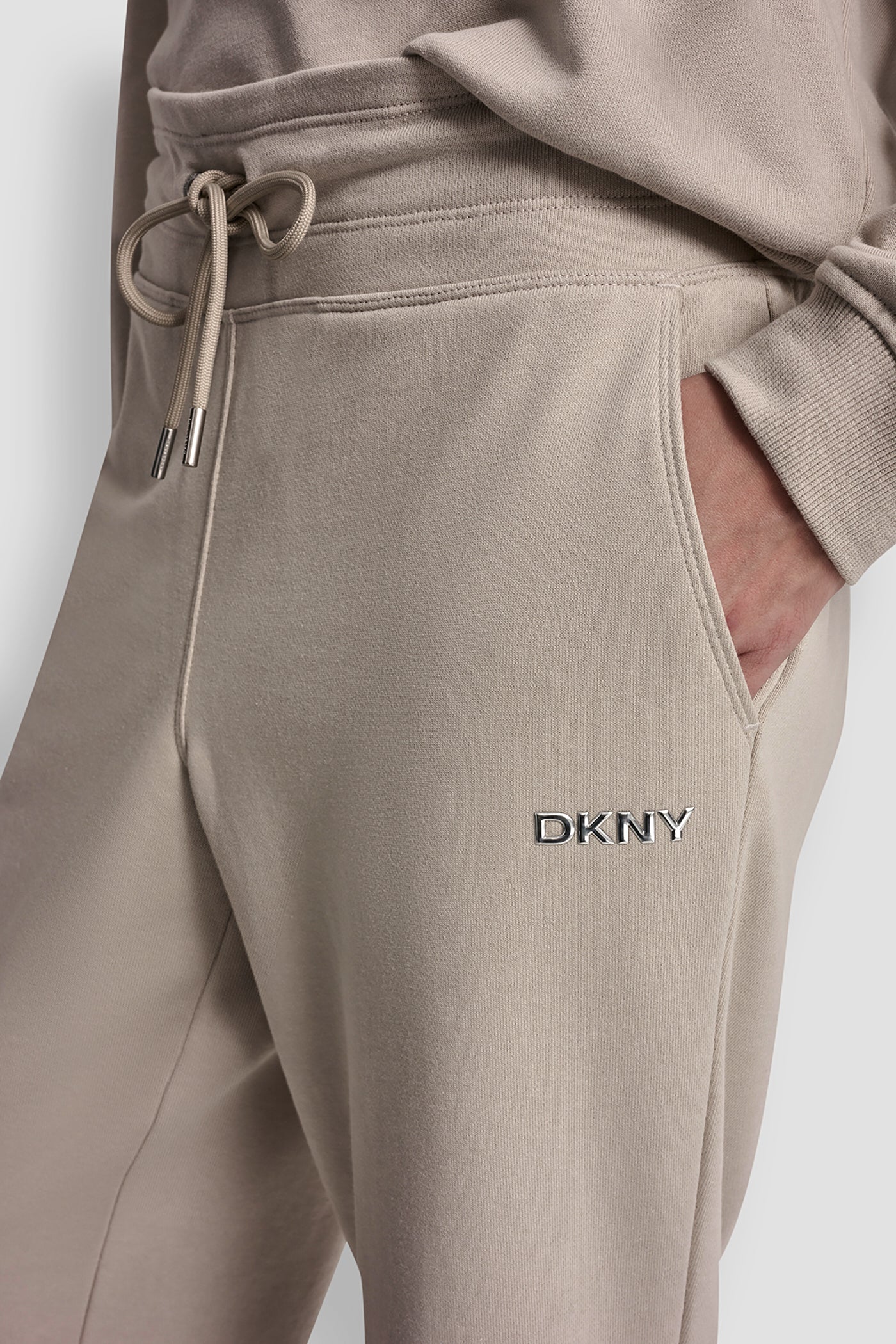 CROPPED HIGH-RISE PANTS VIEW 6 | Pants & Denim