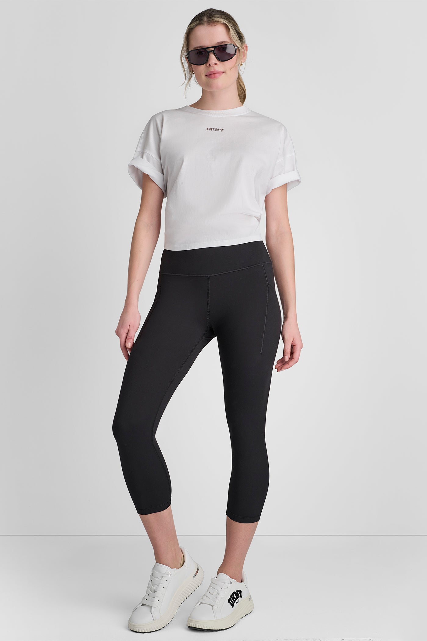 BALANCE COMPRESSION HIGH-WAIST CROPPED LEGGING VIEW 4 | DKNY Sport