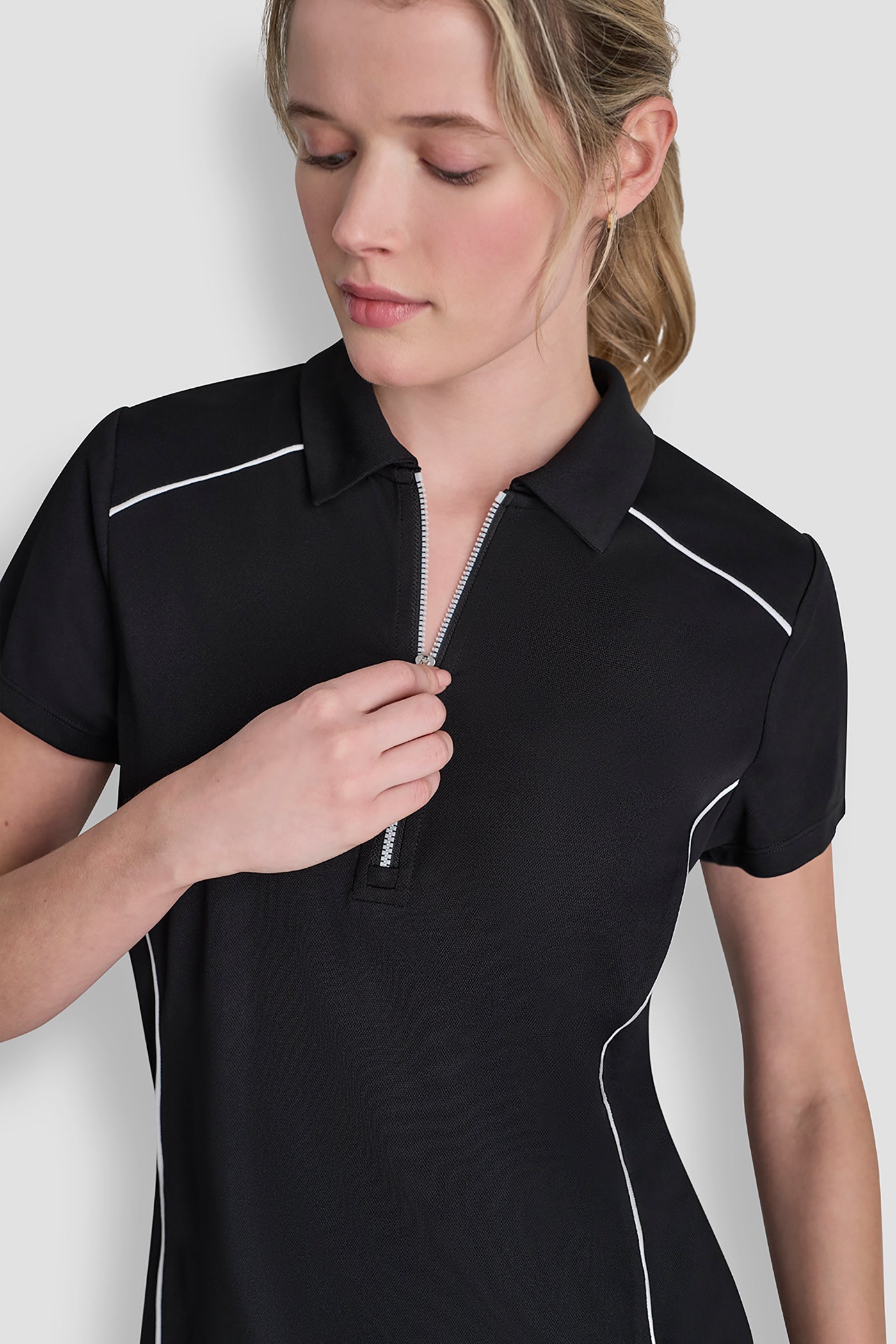 COURT PIQUÉ PIPED HALF-ZIP POLO VIEW 6 | WOMEN'S SWEATERS & TOPS