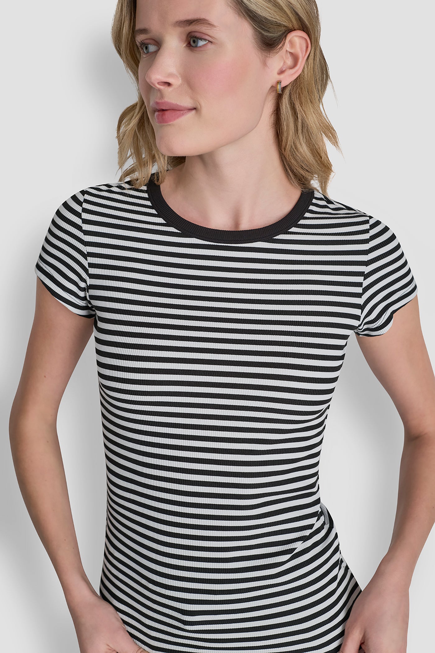 Black/Ivory HUDSON RIB TEE WITH TONAL LOGO, VIEW 1 | DKNY Sport