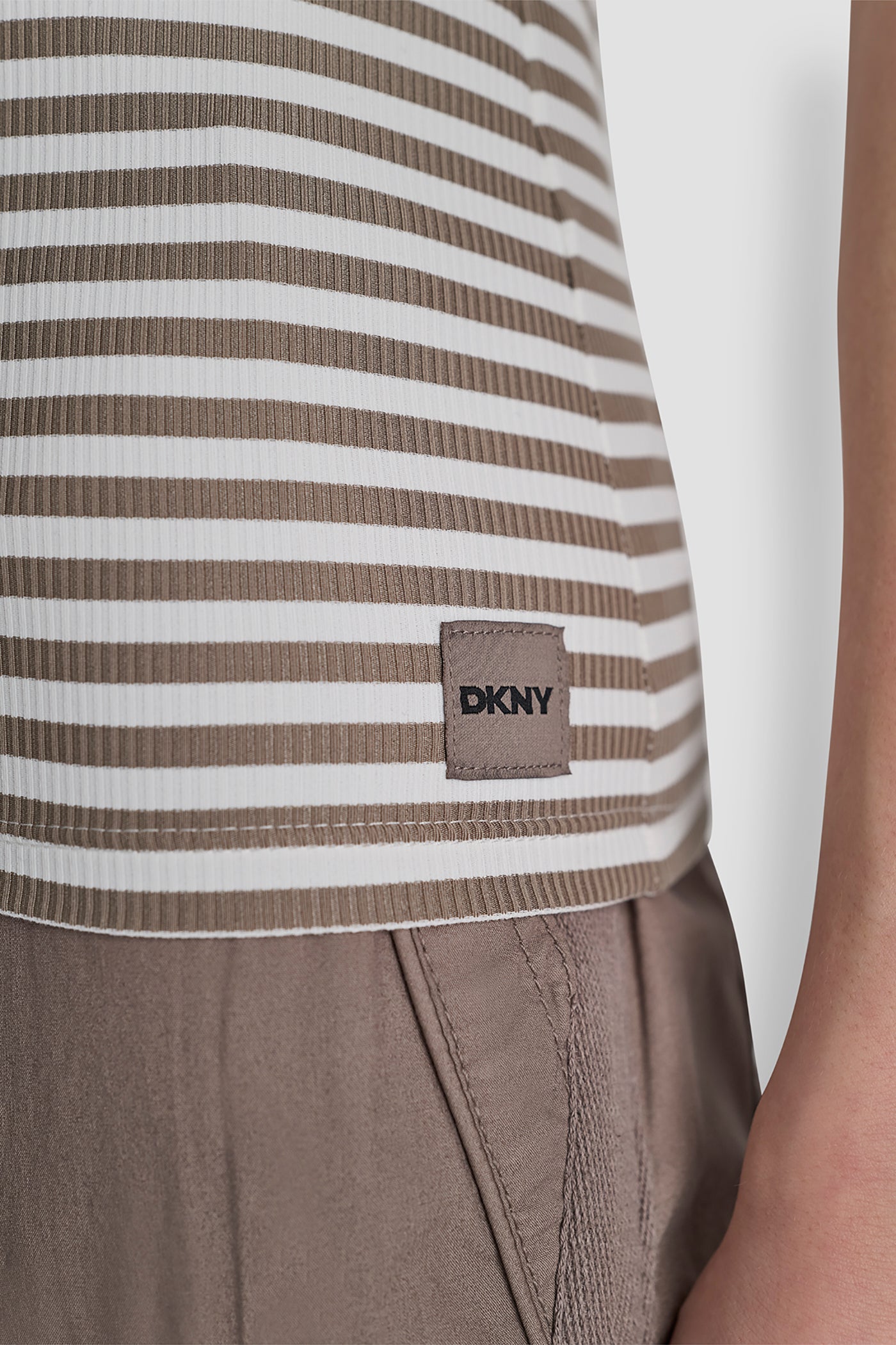 HUDSON RIB TEE WITH TONAL LOGO VIEW 6 | DKNY Sport