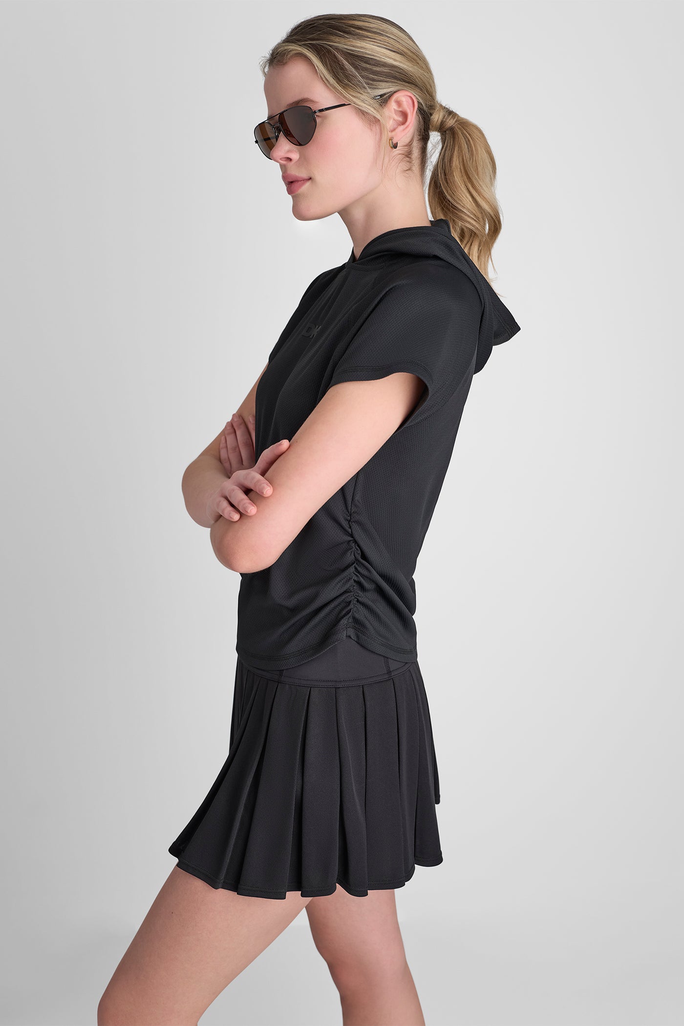 MESH HOODED LOGO TEE VIEW 3 | Sport Essentials