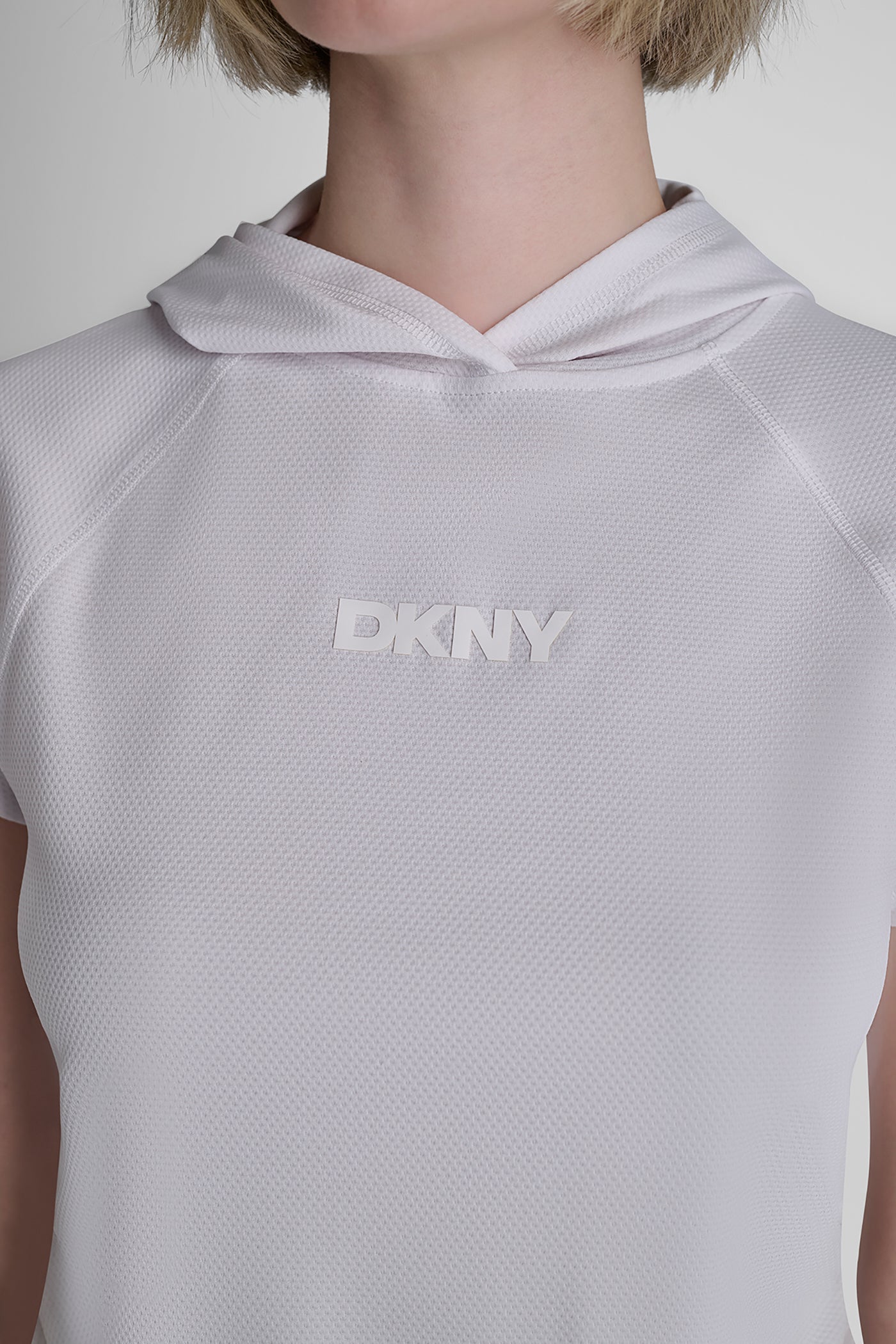 MESH HOODED LOGO TEE VIEW 7 | Sport Essentials