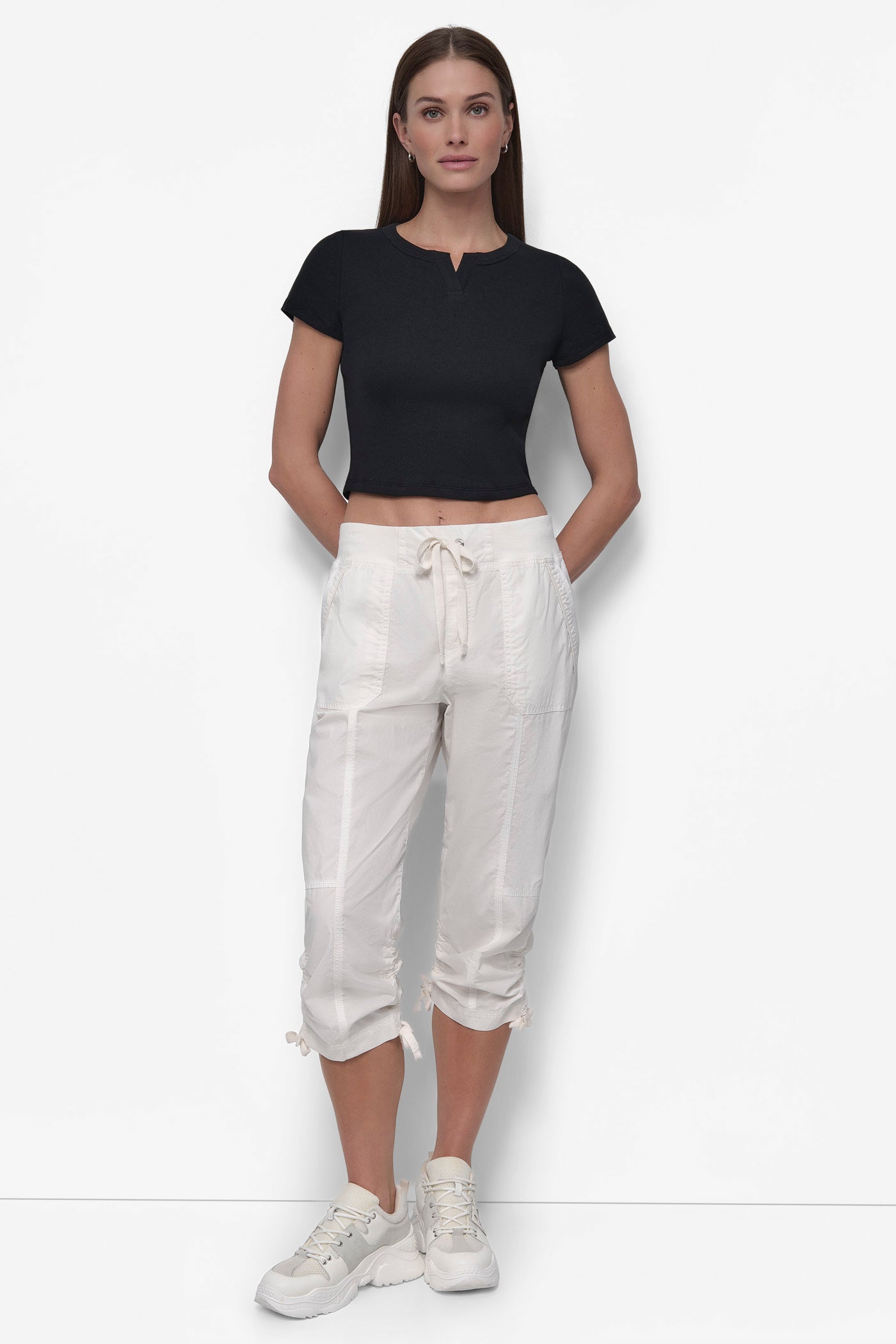 CROPPED NOTCH NECK PERFORMANCE TEE VIEW 6 | Under $75