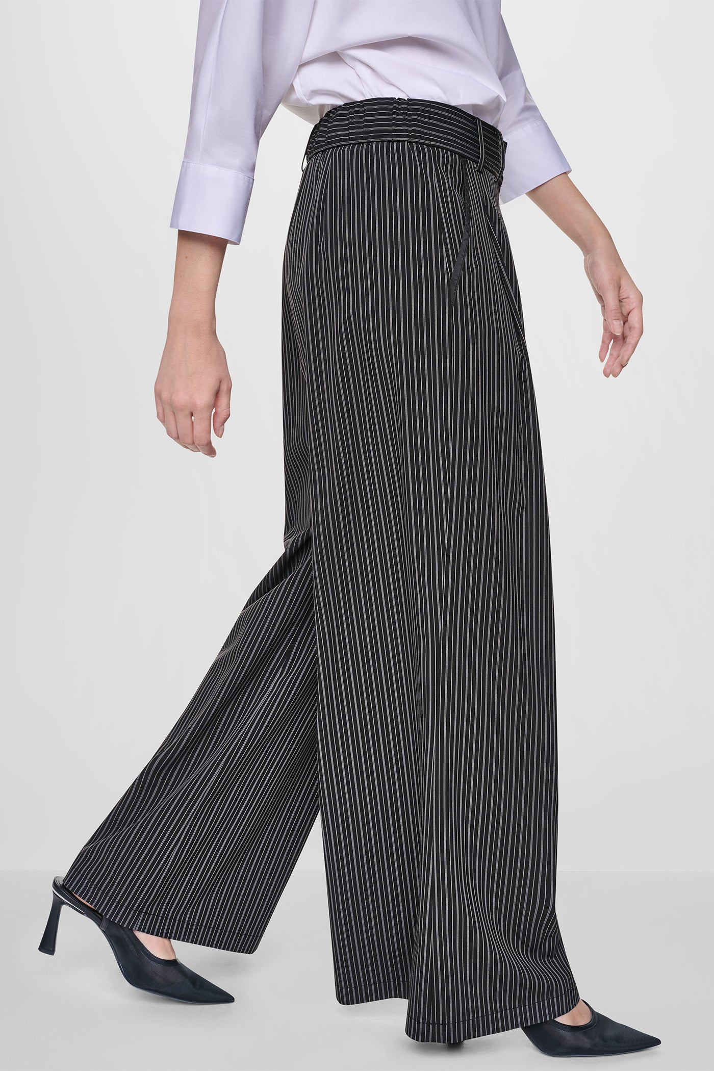PINSTRIPE PLEATED COMMUTER TROUSER VIEW 4 | Pants & Denim