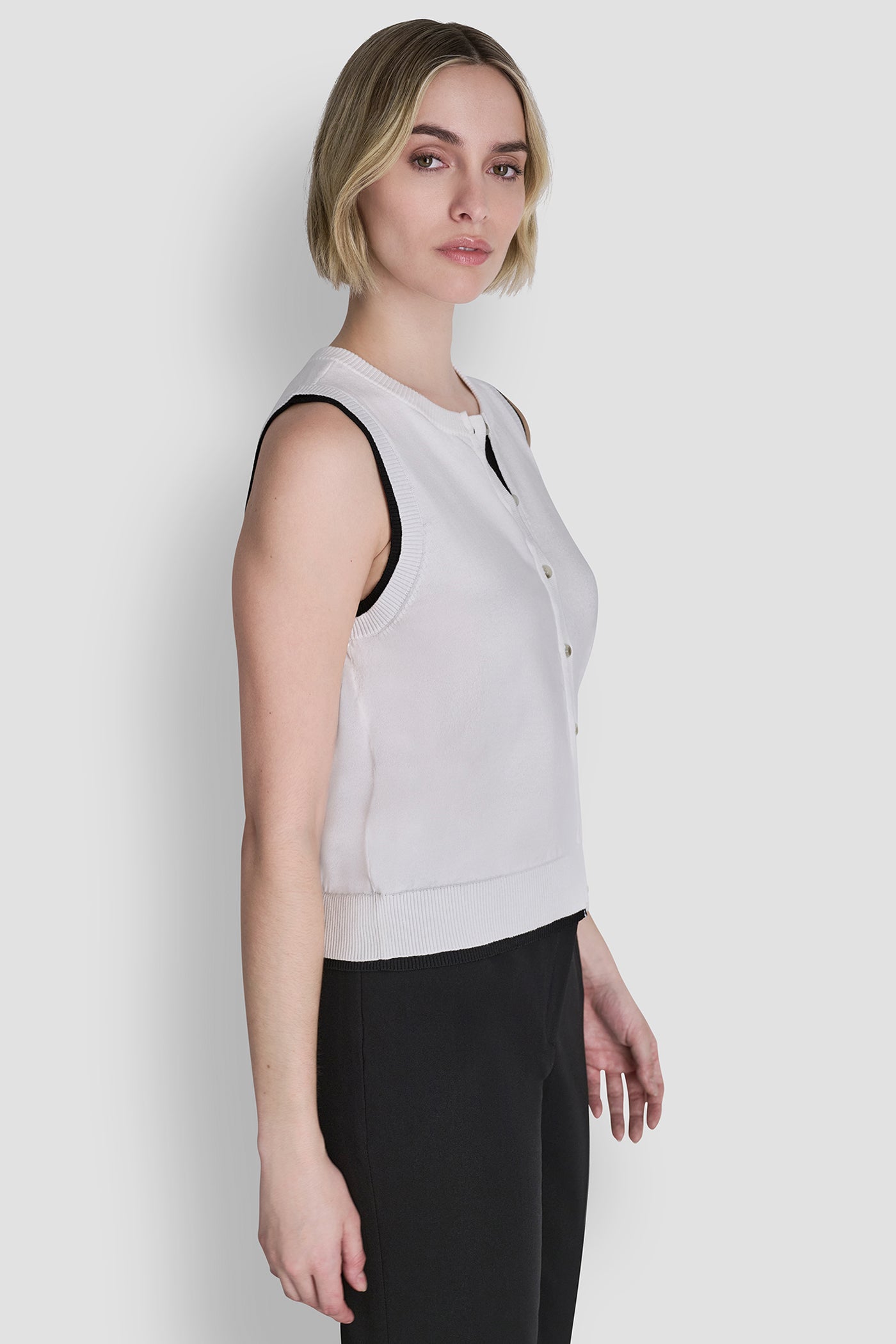 COLOR BLOCK SLEEVELESS SWEATER VEST VIEW 4 | All Products