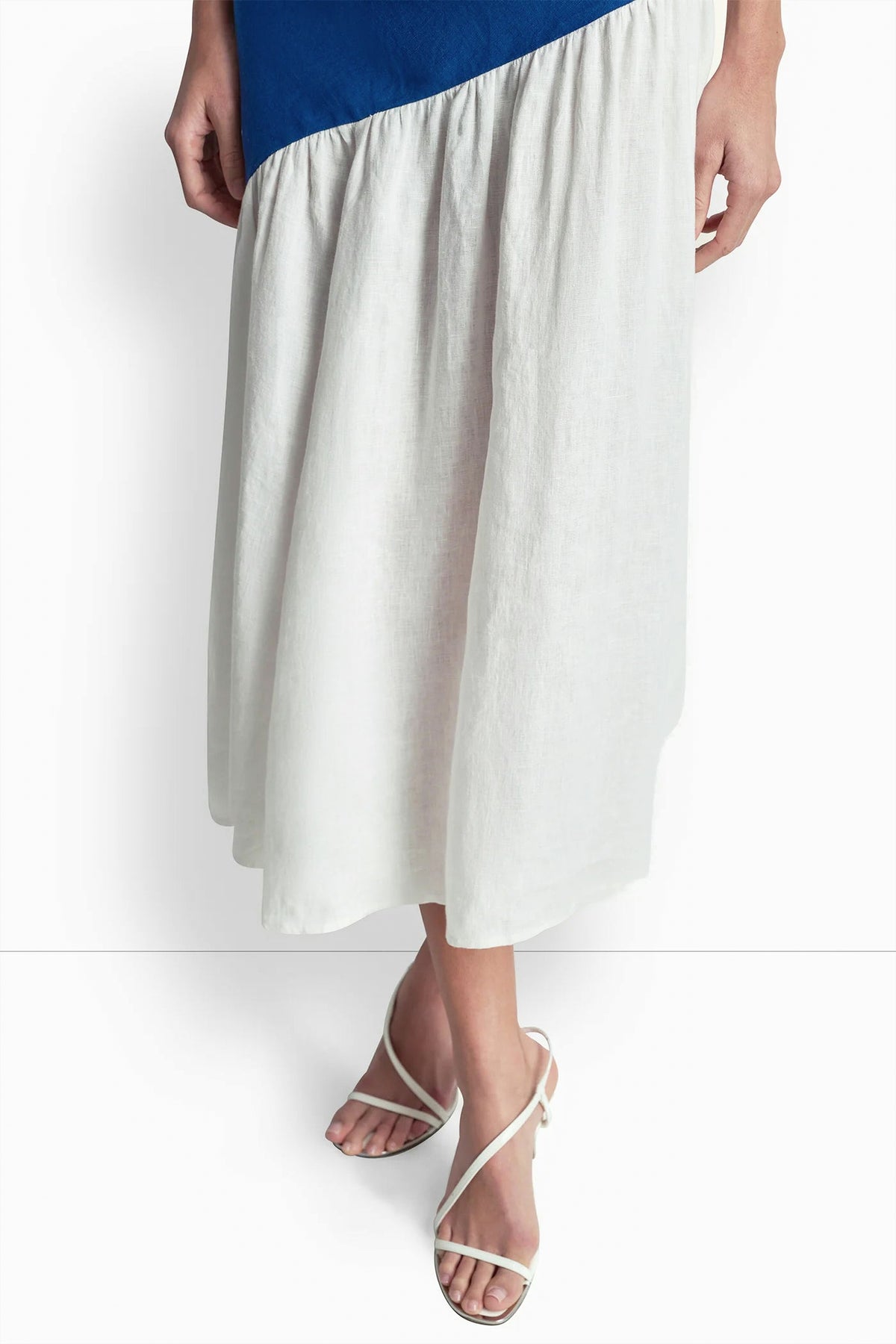 LINEN SLEEVELESS TWO-TONE MIDI DRESS VIEW 2