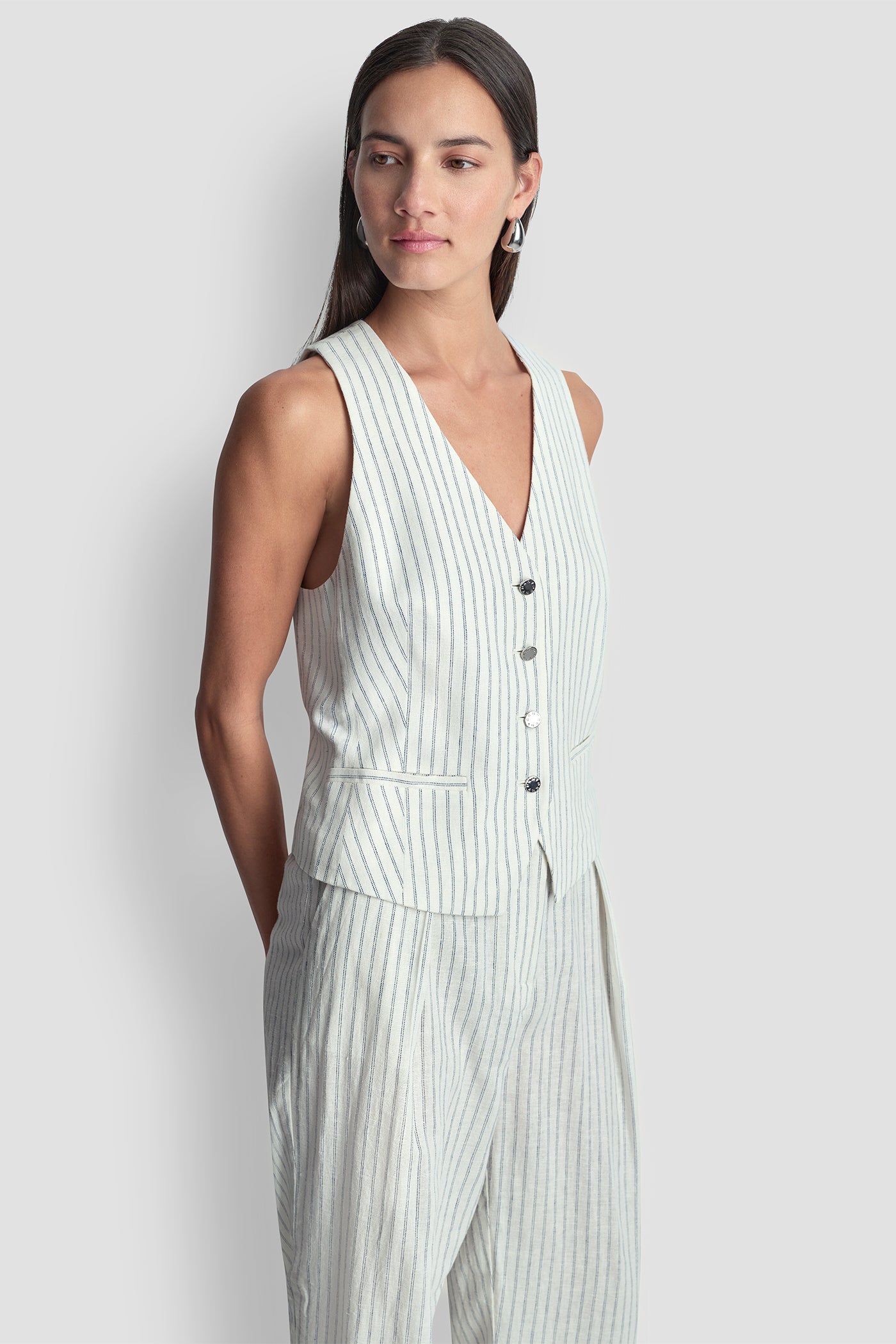 LINEN-BLEND STRIPED VEST VIEW 3 | WOMEN'S SWEATERS & TOPS