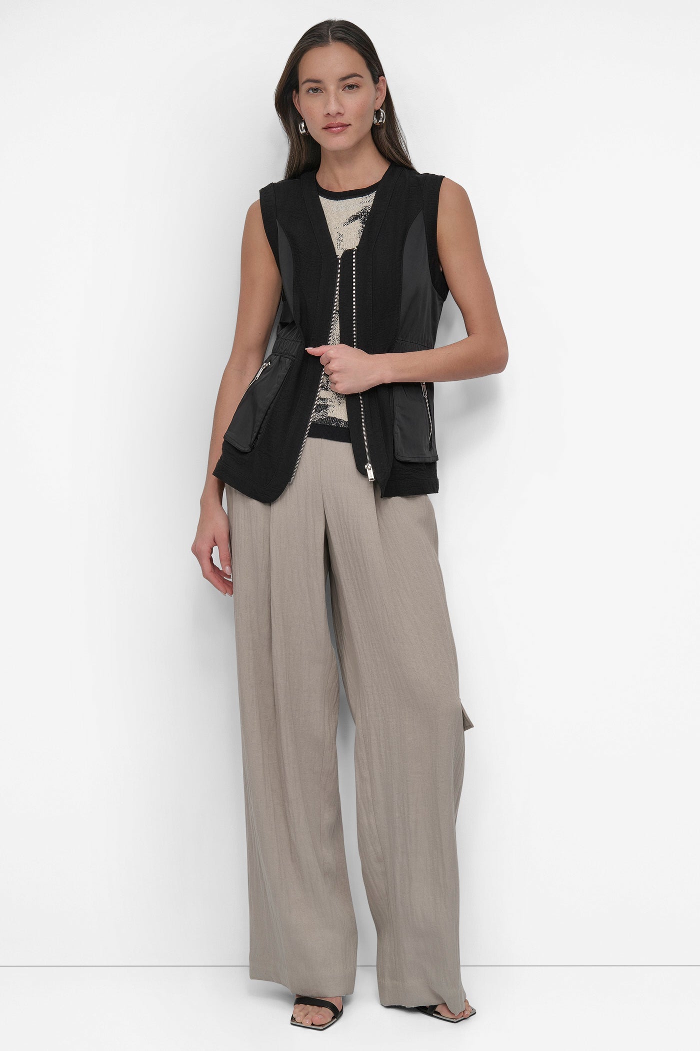 VEST IN SHINE MATTE VIEW 4 | Summer Essentials