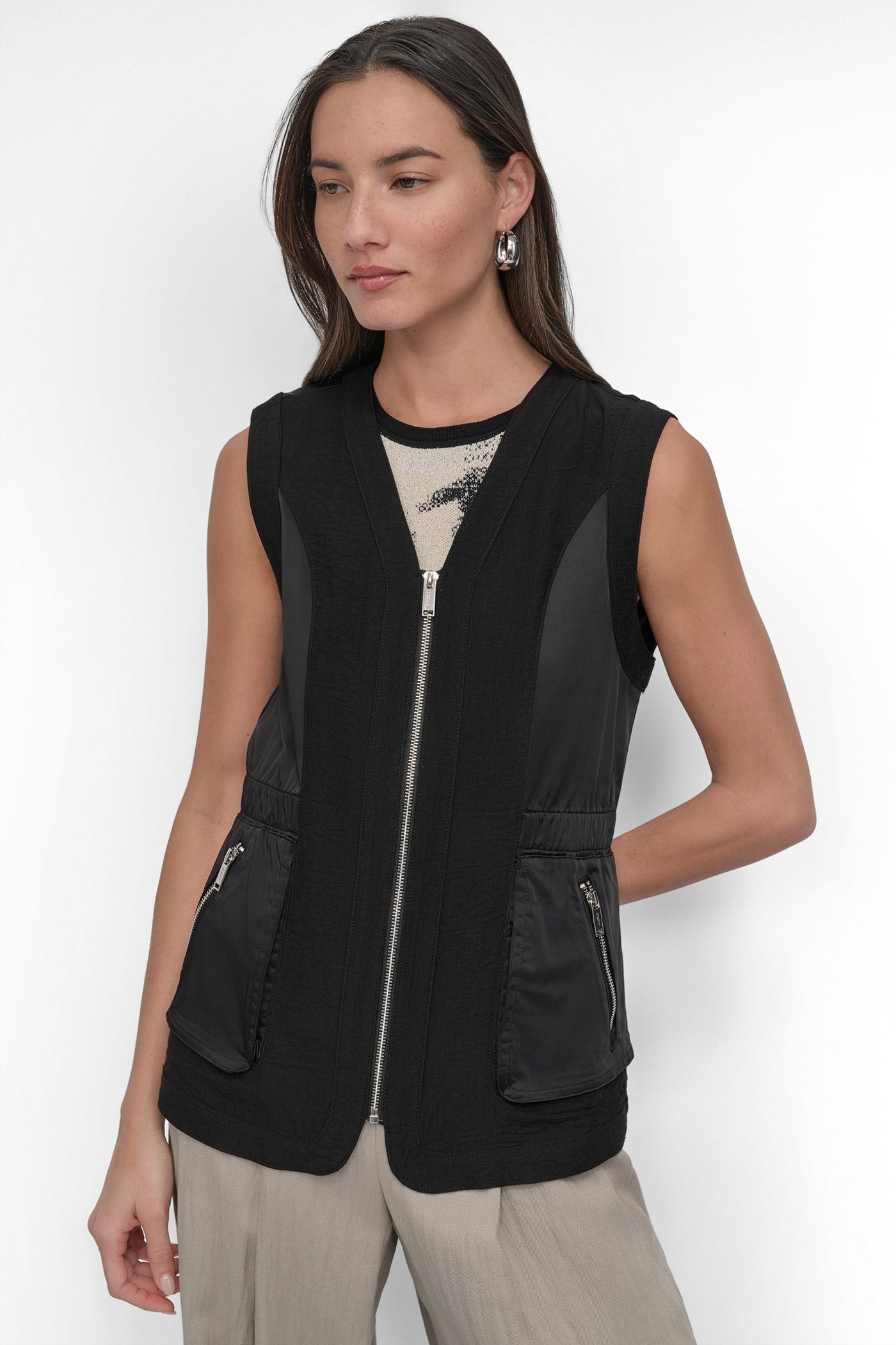 Black VEST IN SHINE MATTE, FRONT VIEW | Summer Essentials