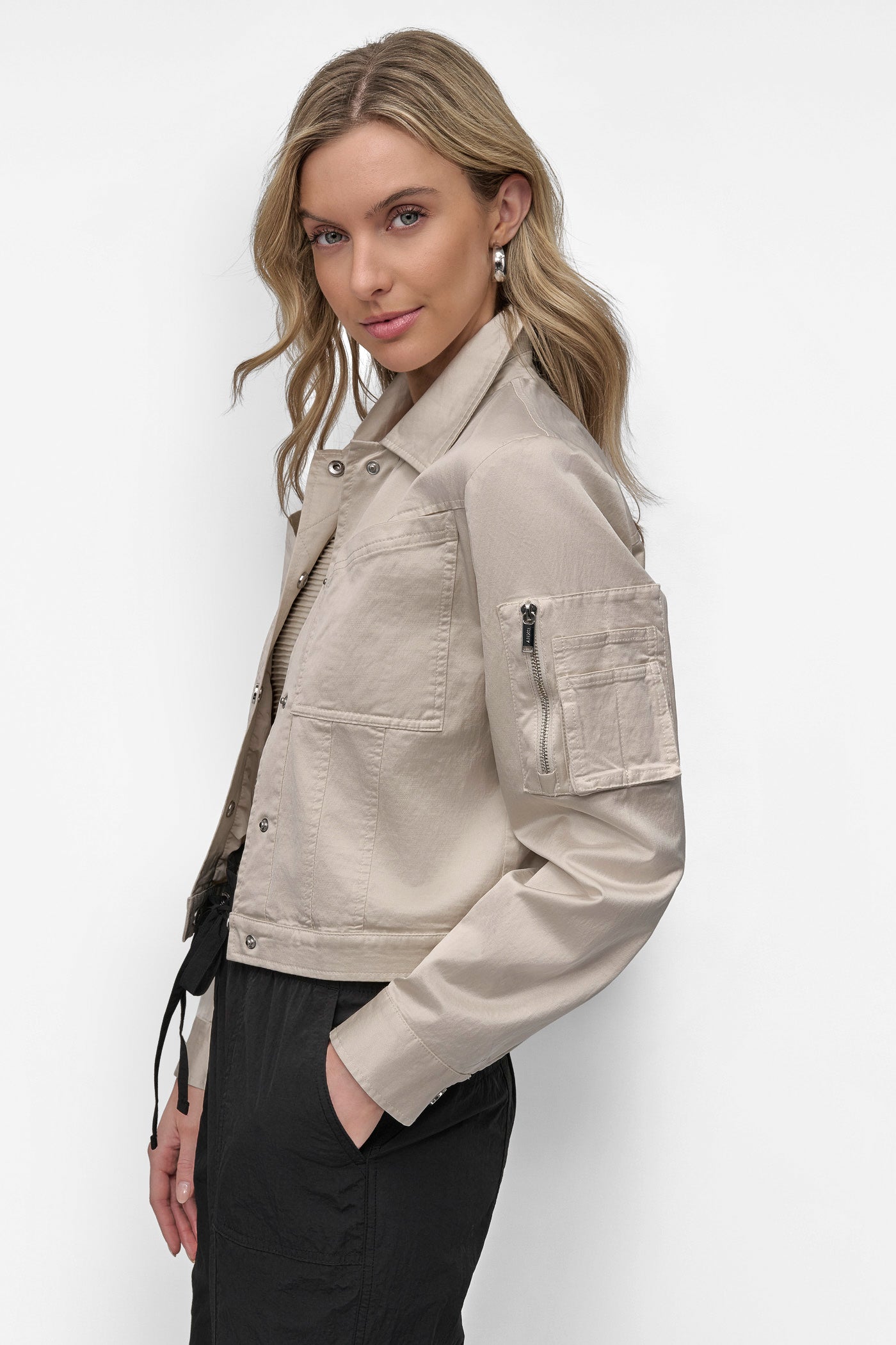 LONG SLEEVE CROPPED SATEEN JACKET VIEW 3 | Jackets & Blazers