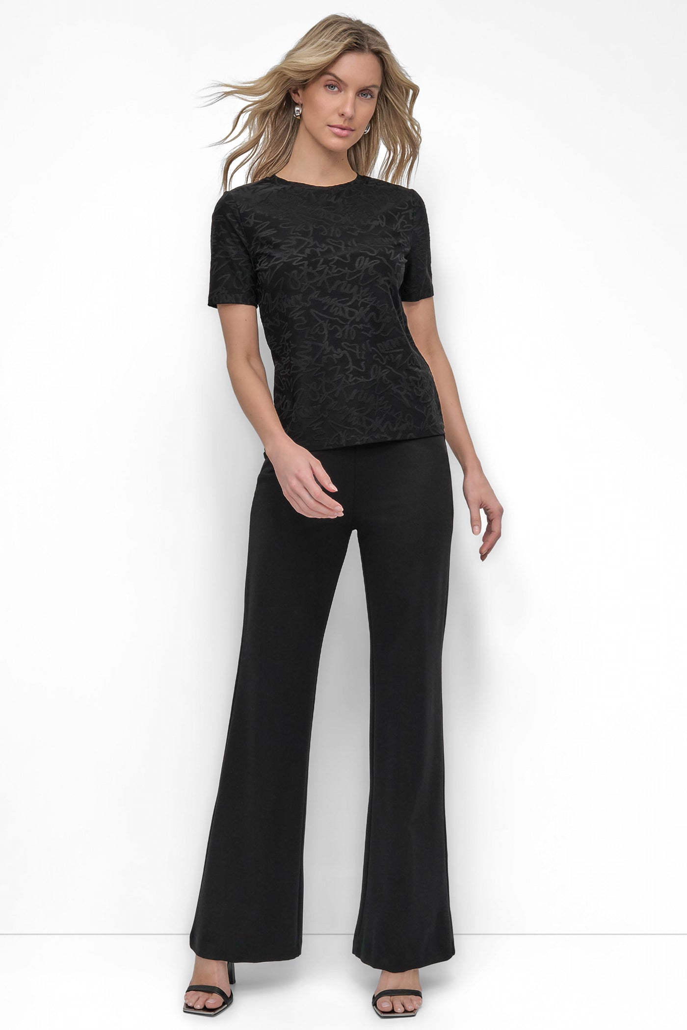 KNIT GRAFFITI TOP VIEW 6 | DKNY Promo