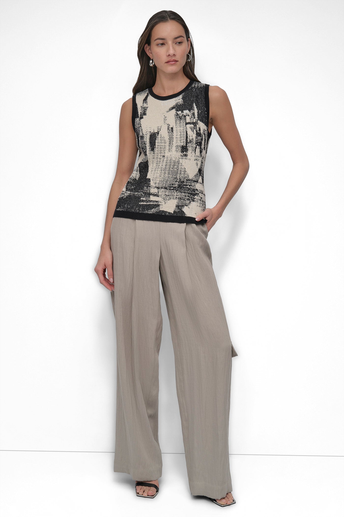 SLEEVELESS BOUCLE PRINTED SWEATER VIEW 6 | Summer Essentials