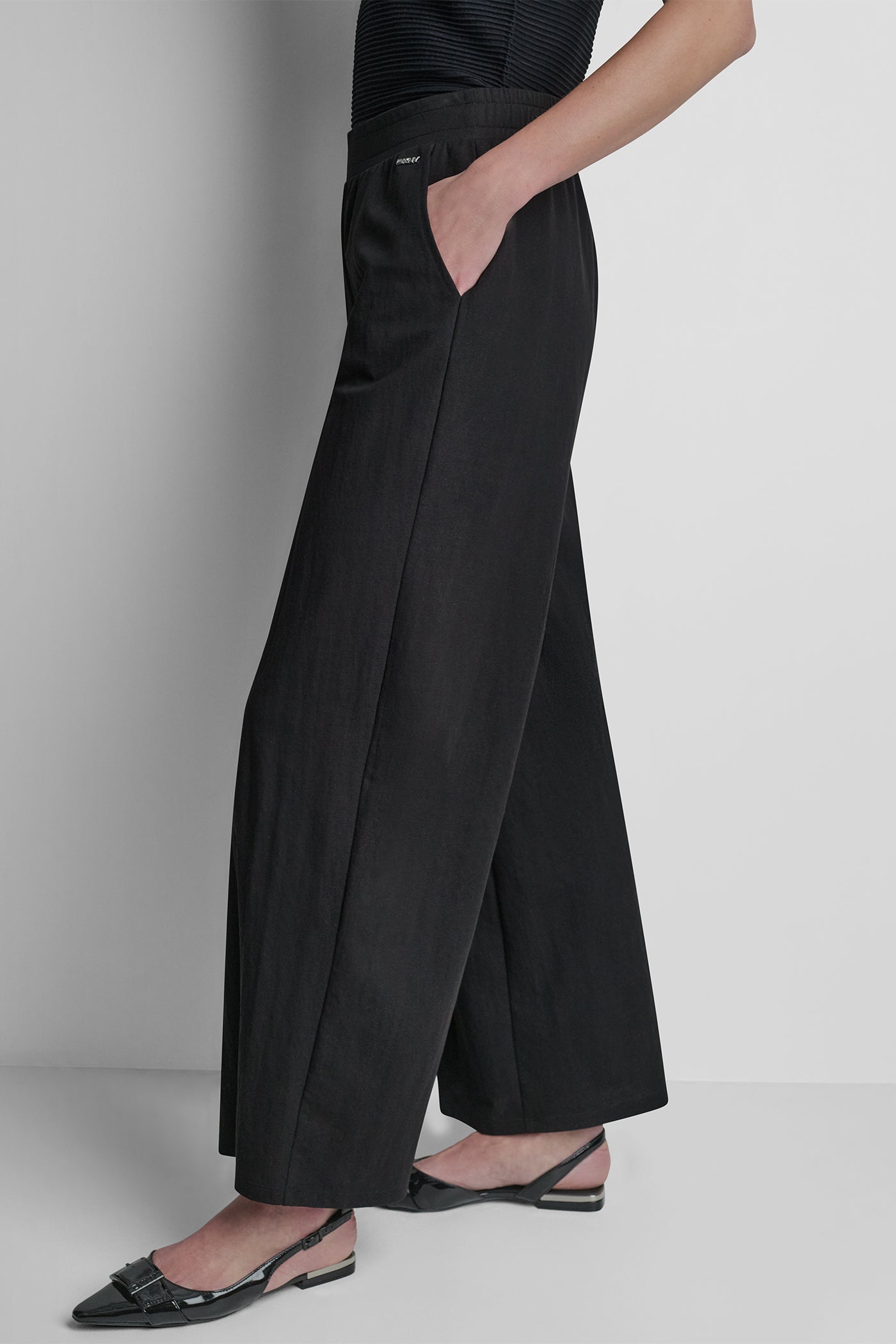 MID-RISE PULL-ON PANT VIEW 4 | Clothing