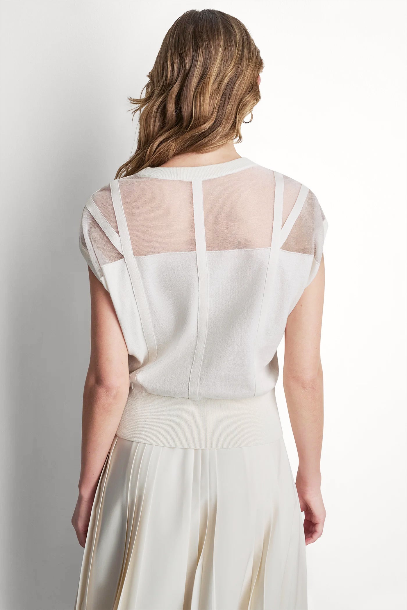 SLEEVELESS CORSET SEAM SWEATER VIEW 5 | All Products