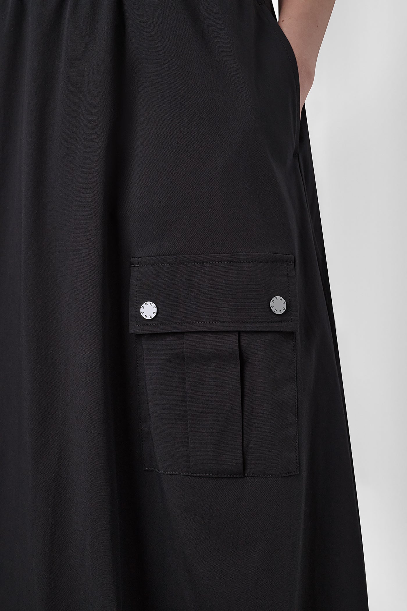 CARGO POCKET BUBBLE MIDI SKIRT VIEW 5