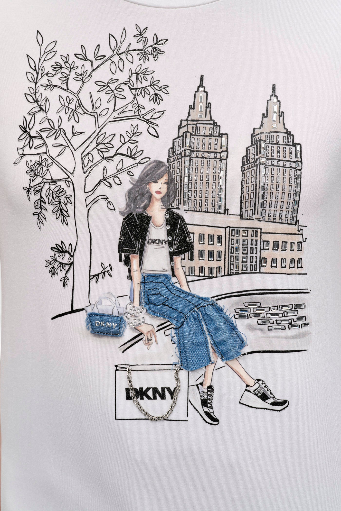 BOW BRIDGE EMBELLISHED GRAPHIC TEE VIEW 4