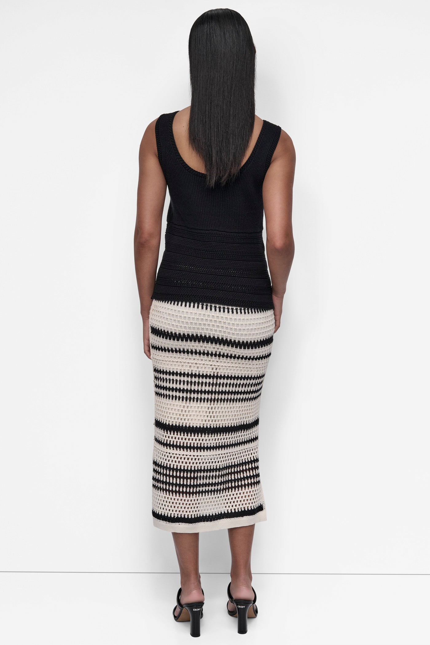 Black MIXED KNIT SWEATER TANK, BACK VIEW | 9-5 Edit