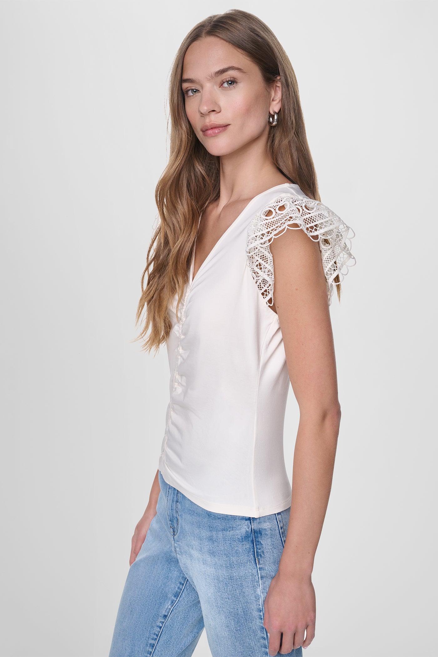 FLUTTER SLEEVE V-NECK TOP VIEW 4 | New clothing