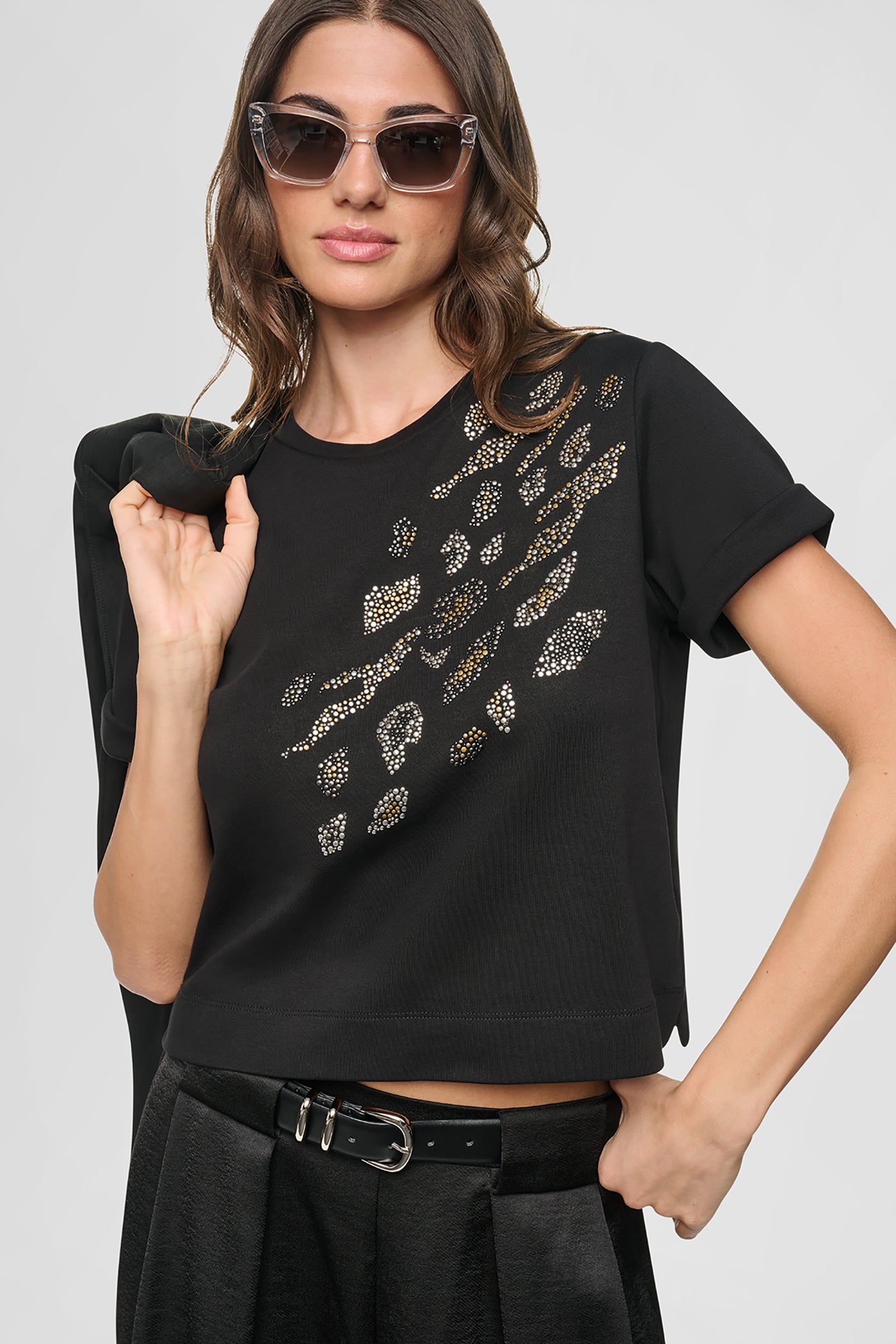 STUDDED LEOPARD TEE VIEW 4
