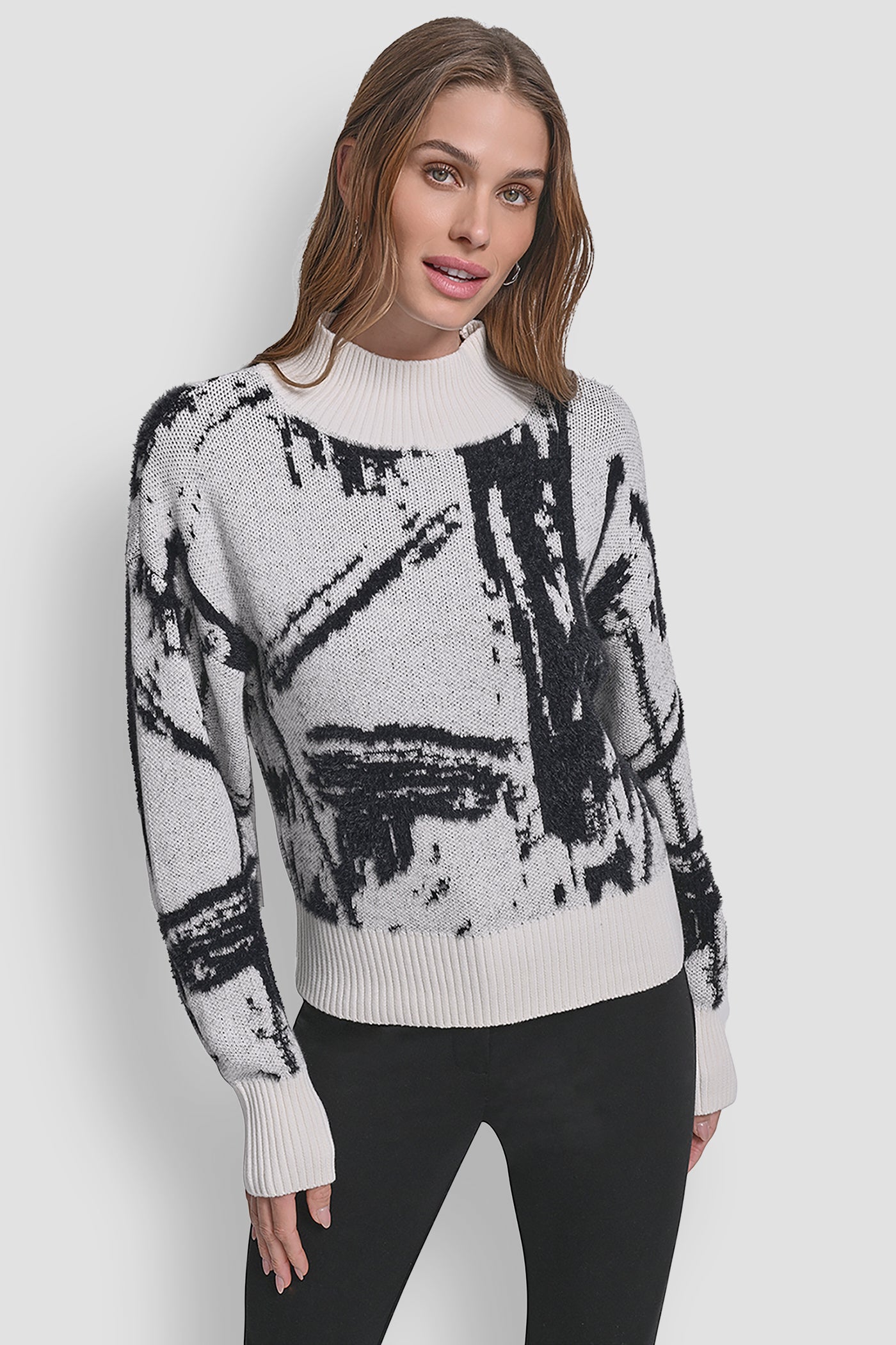 IVORY/BLACK INTARSIA OVERSIZED SWEATER, FRONT VIEW | WOMEN'S SWEATERS & TOPS