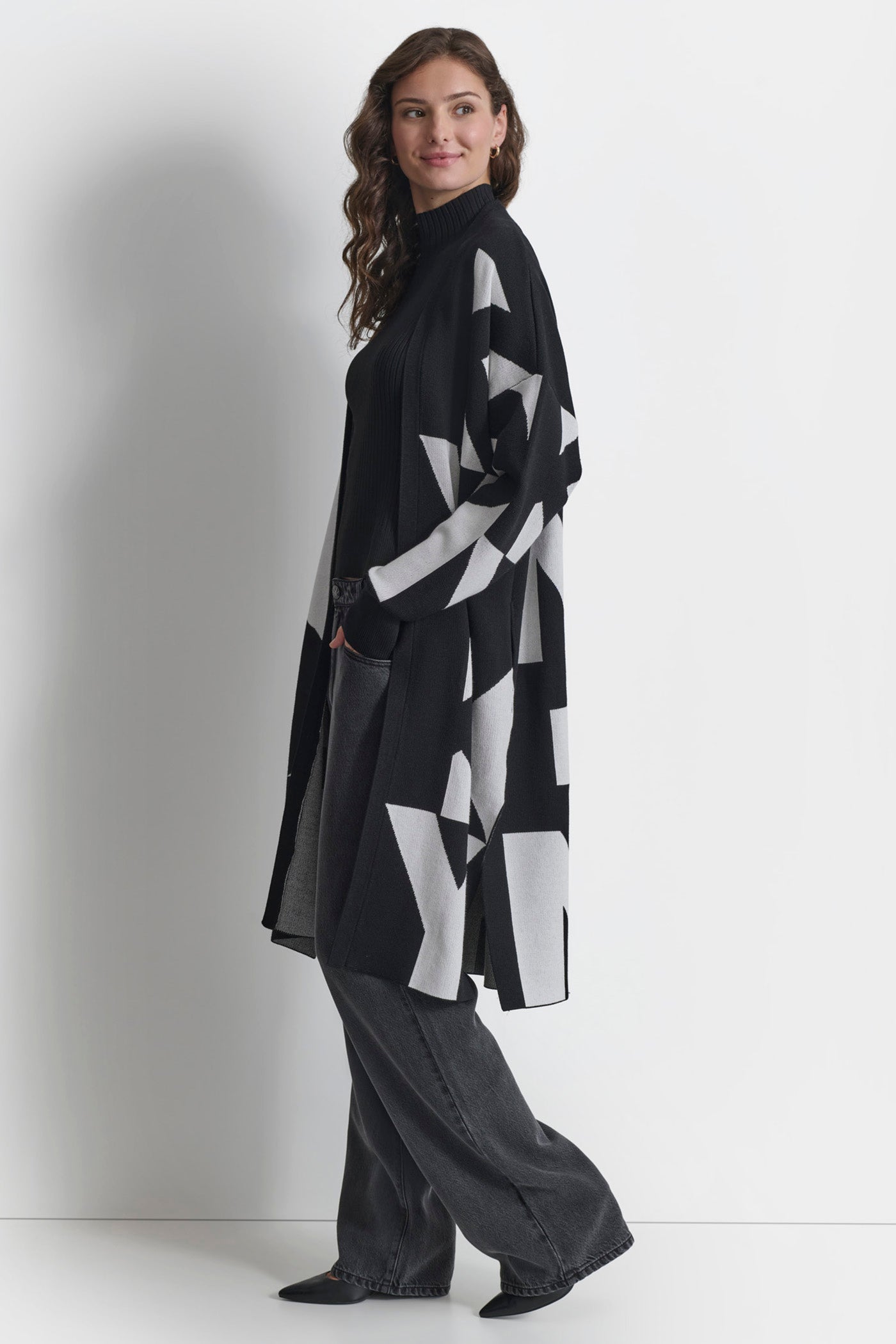 TWO-TONE LOGO CARDIGAN VIEW 3 | WOMEN'S SWEATERS & TOPS