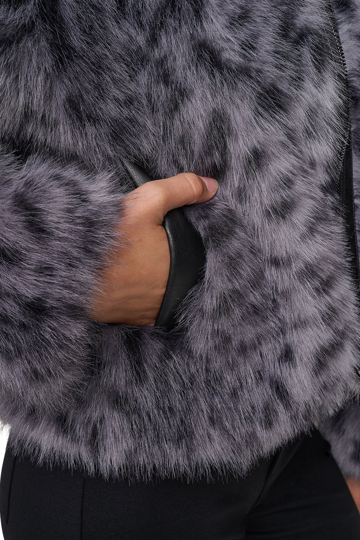 FAUX FUR ANIMAL PRINT JACKET VIEW 2