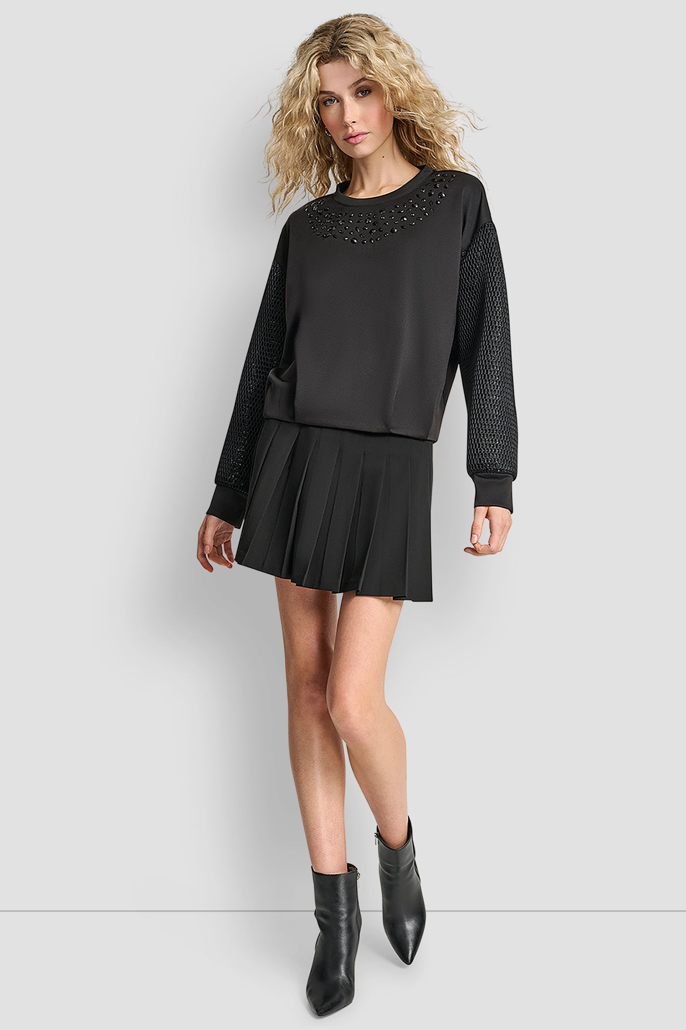 MIX MEDIA BUBBLE SWEATSHIRT VIEW 4 | Clothing